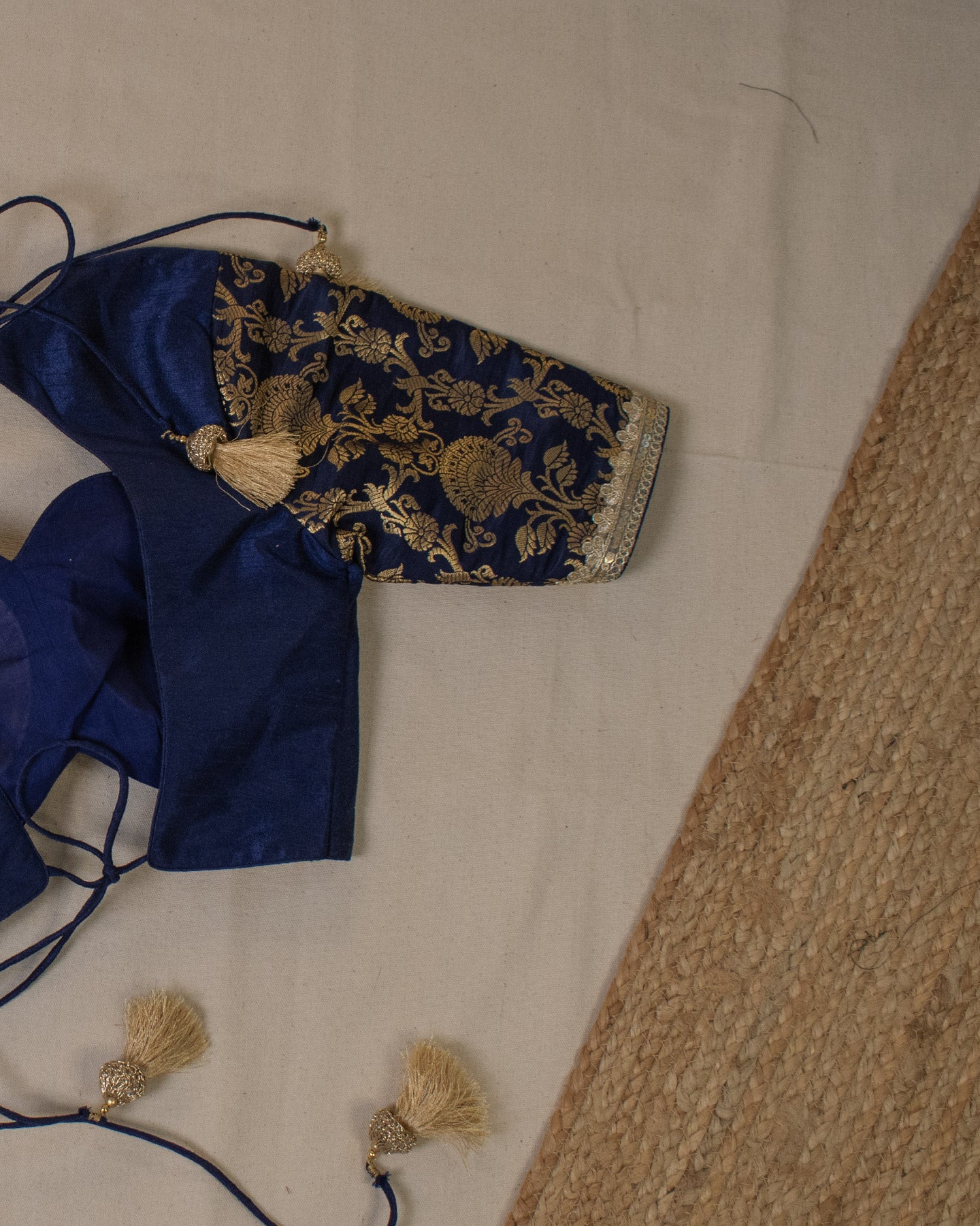 Aberi Blouse