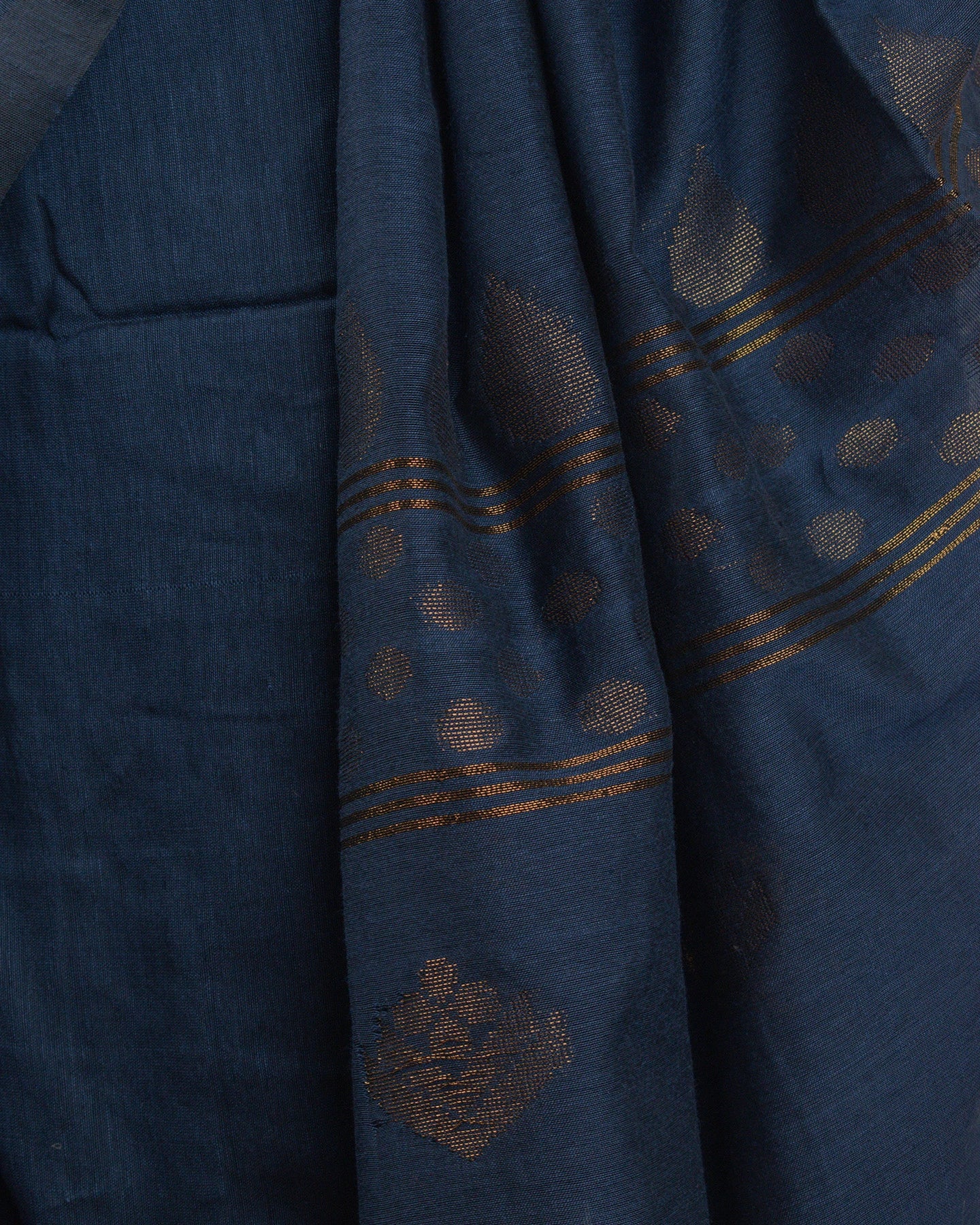 Dia Grey Handwoven Linen Saree