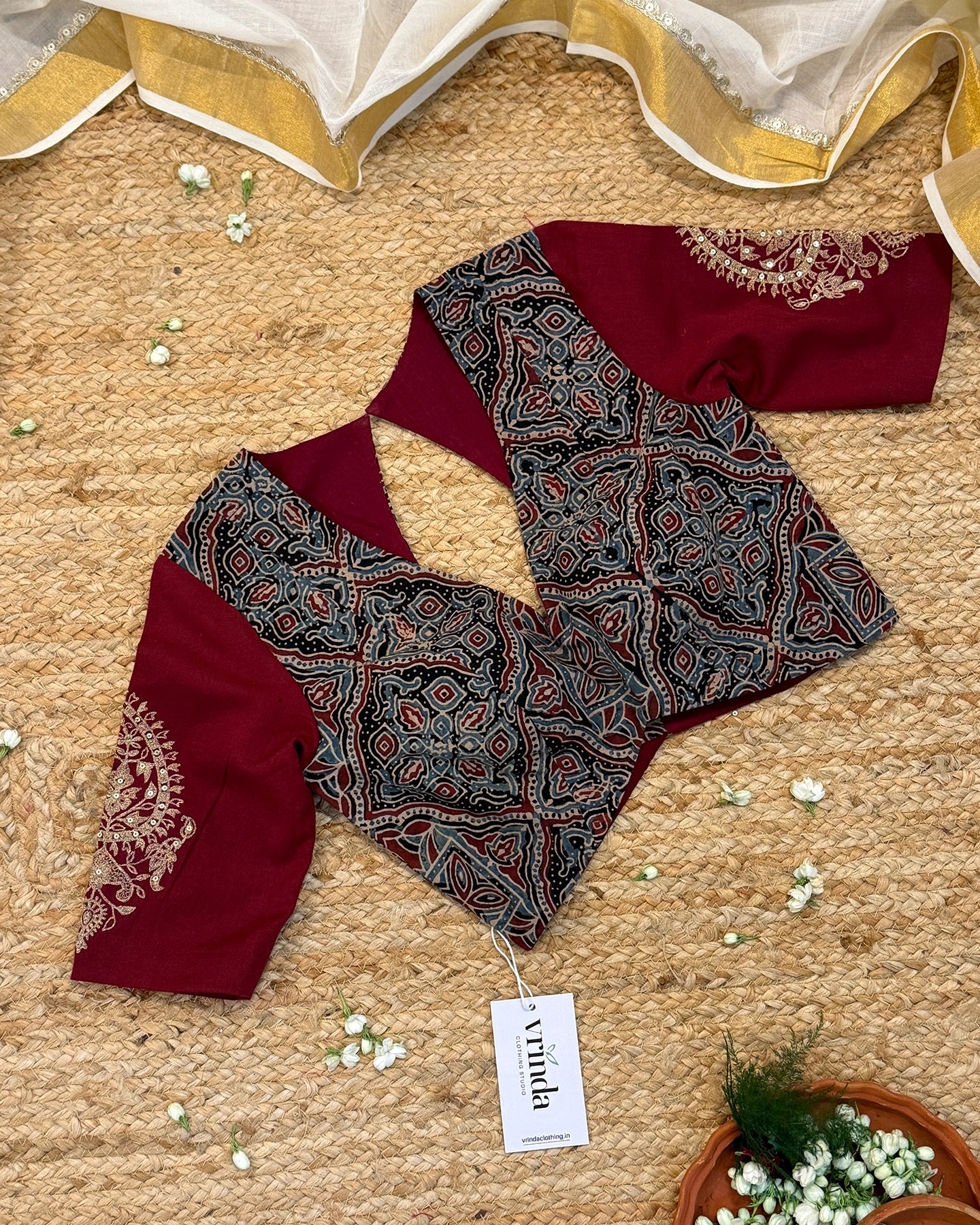 Dimri Blouse