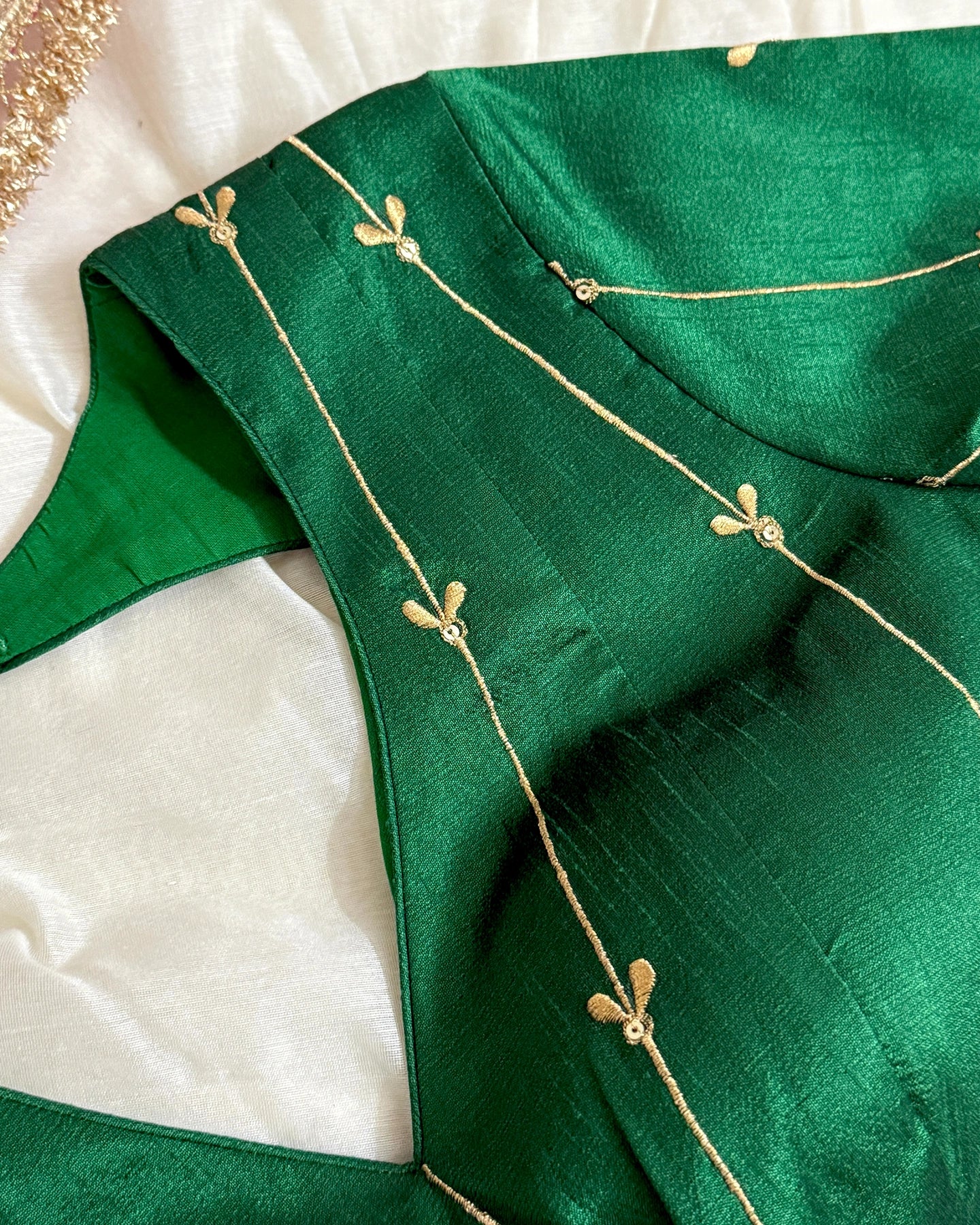 Divyani Hara Blouse