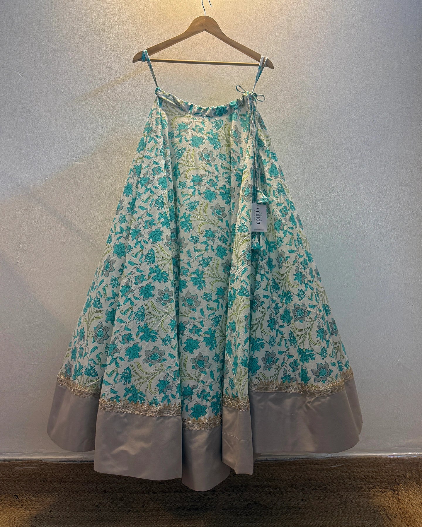 Divyanka Skirt