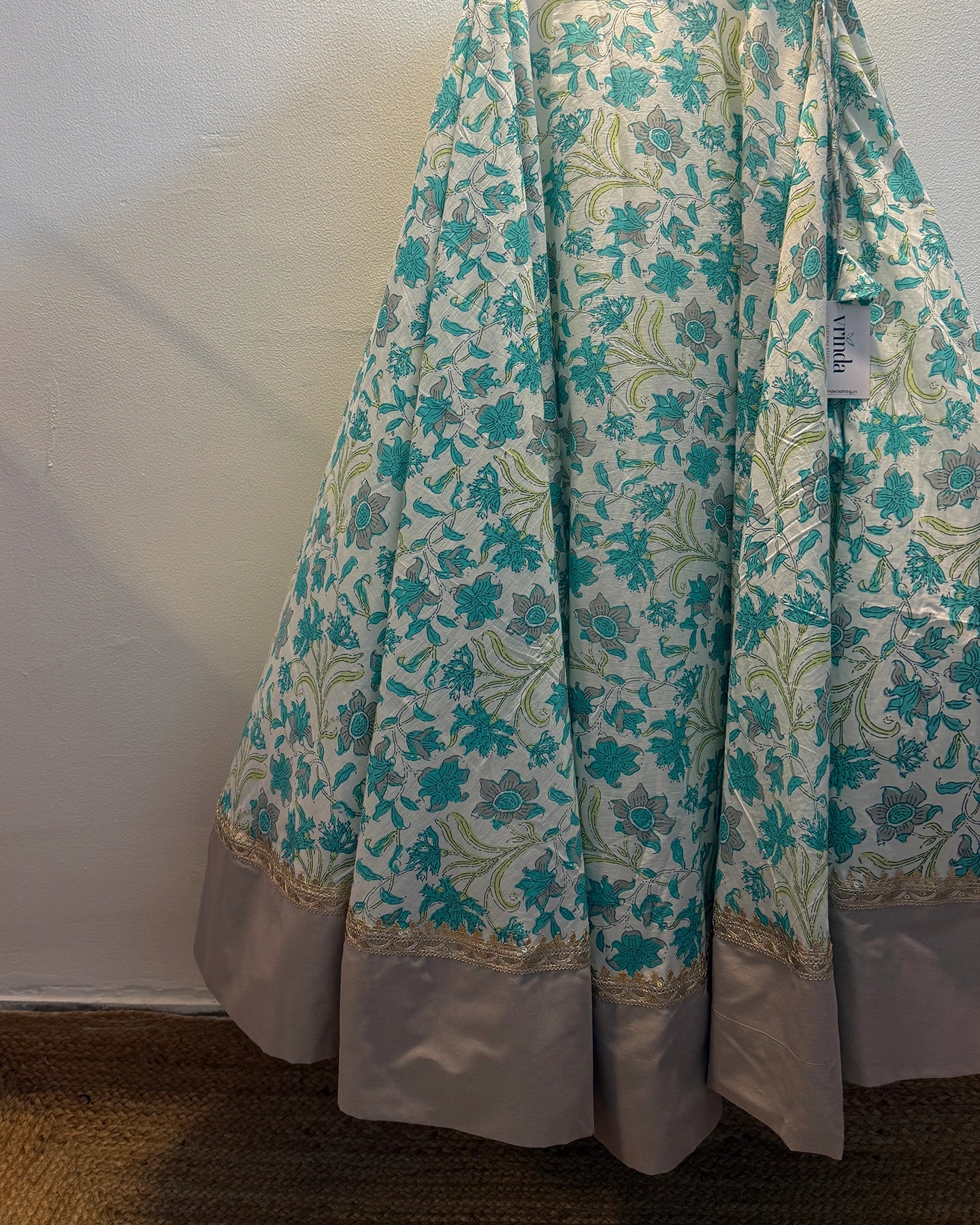 Divyanka Skirt