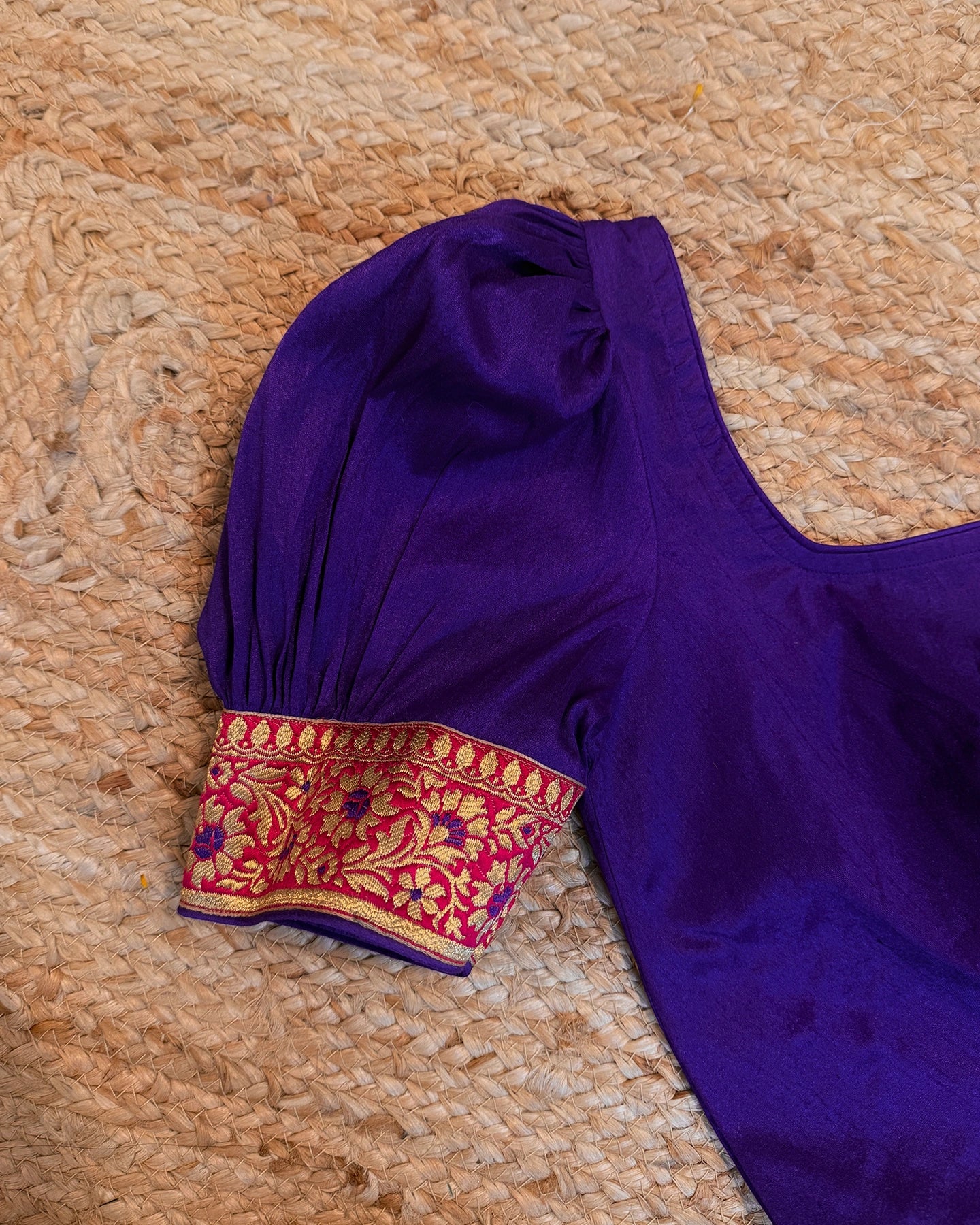 Elaivi Blouse