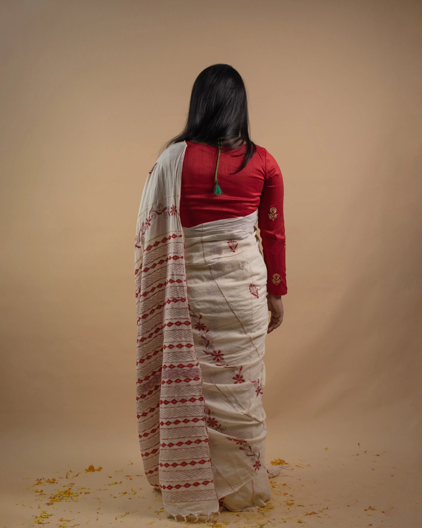 Ivory Kantha Handwoven Saree