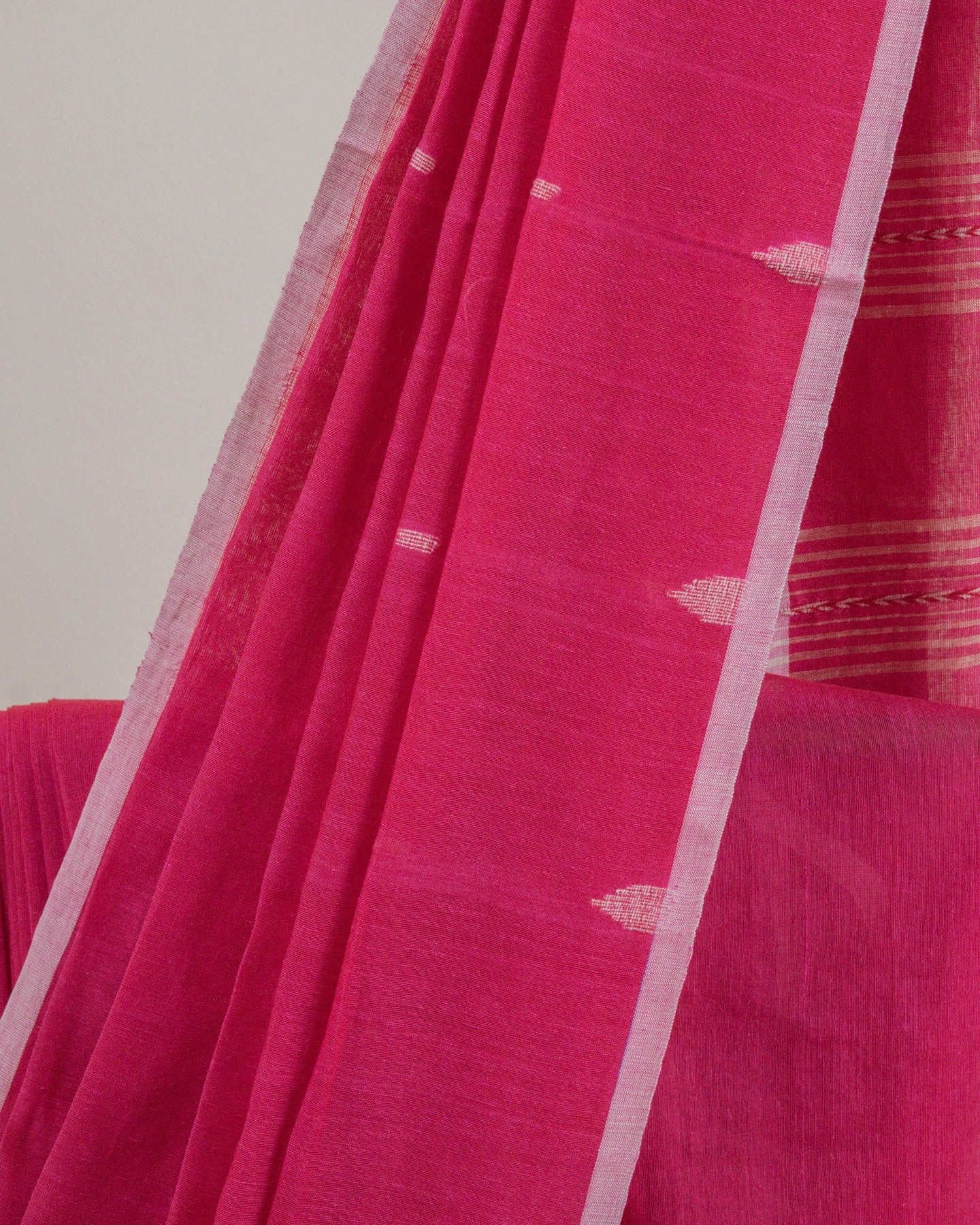 Jamdani Pink Stripes Saree