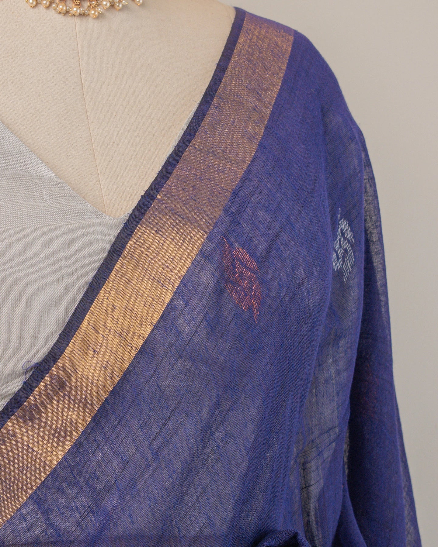 Kadambari Blue Handwoven Linen Saree