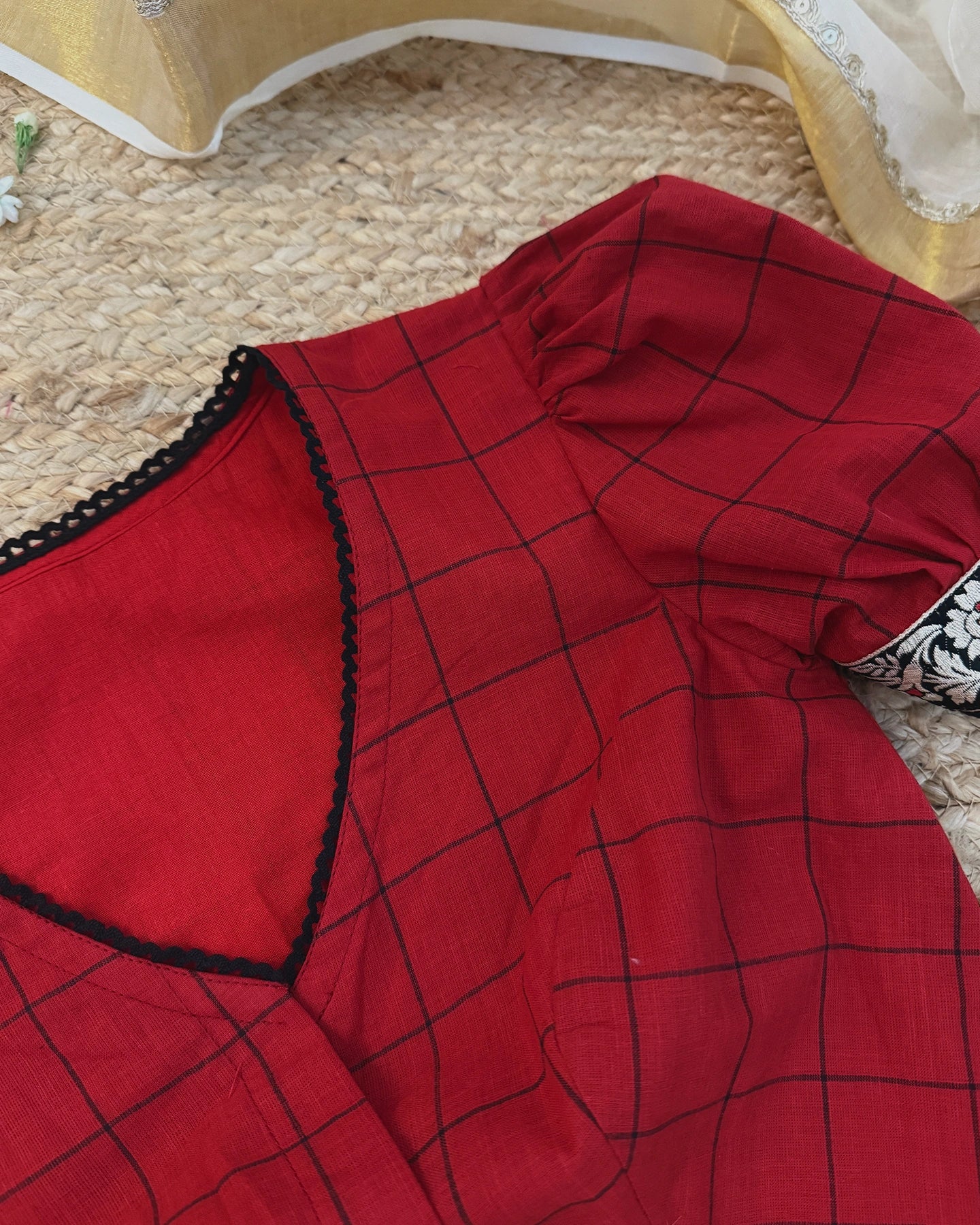 Kirthi Blouse