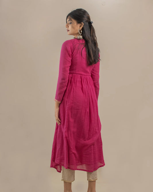 Komal Magenta Kurta