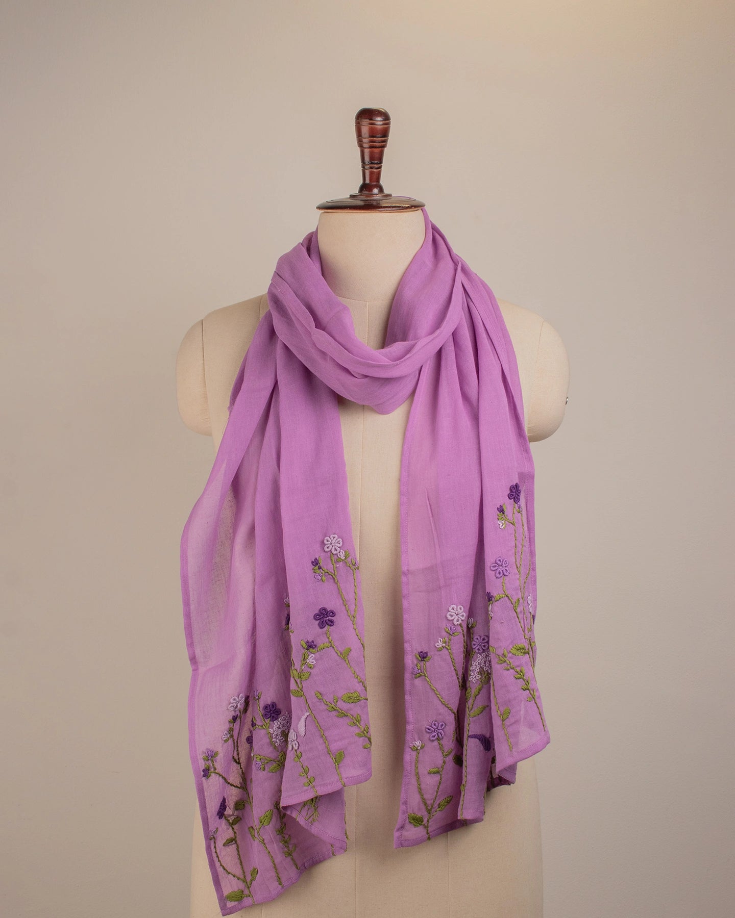 Lavender Shrubs Stole