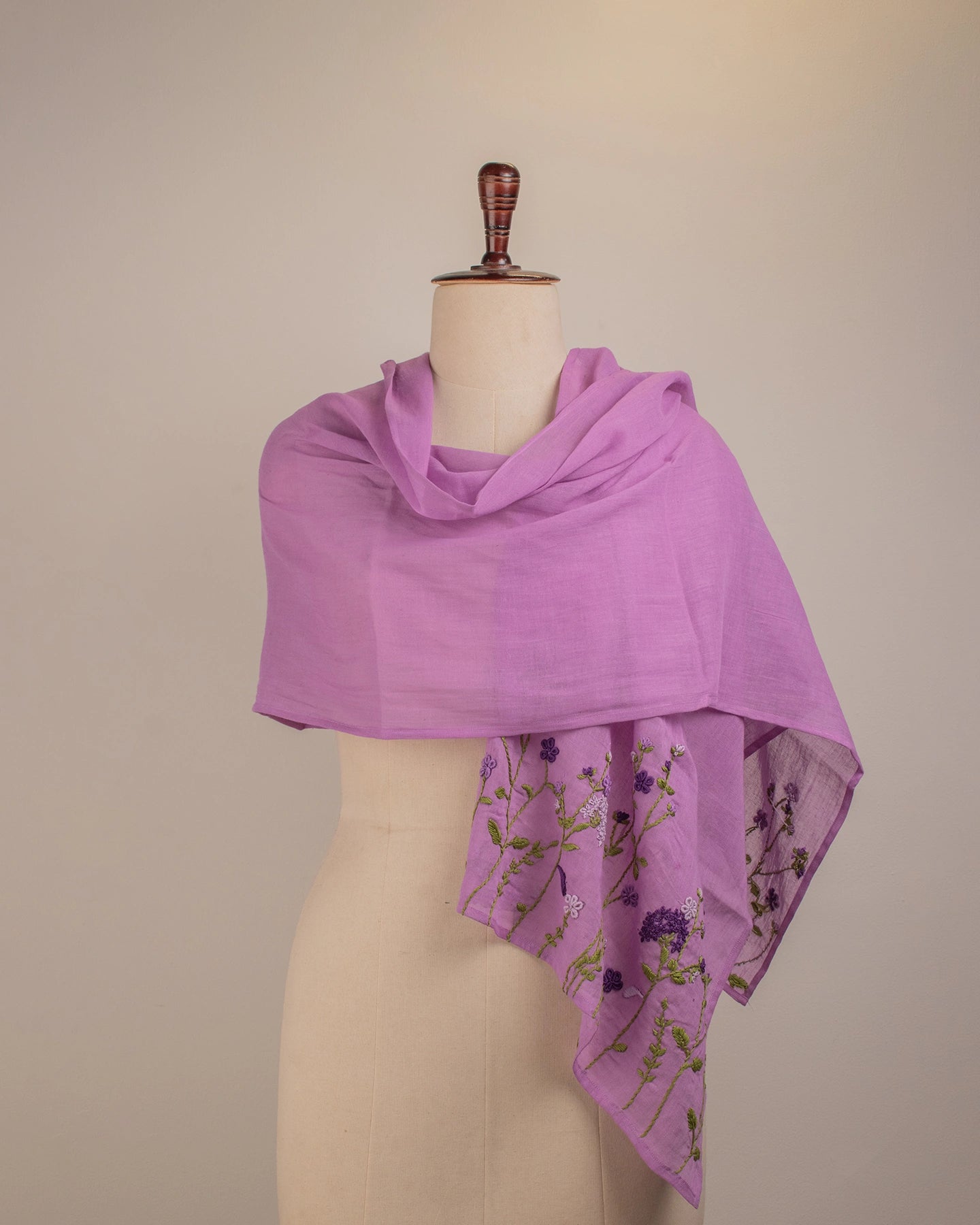 Lavender Shrubs Stole