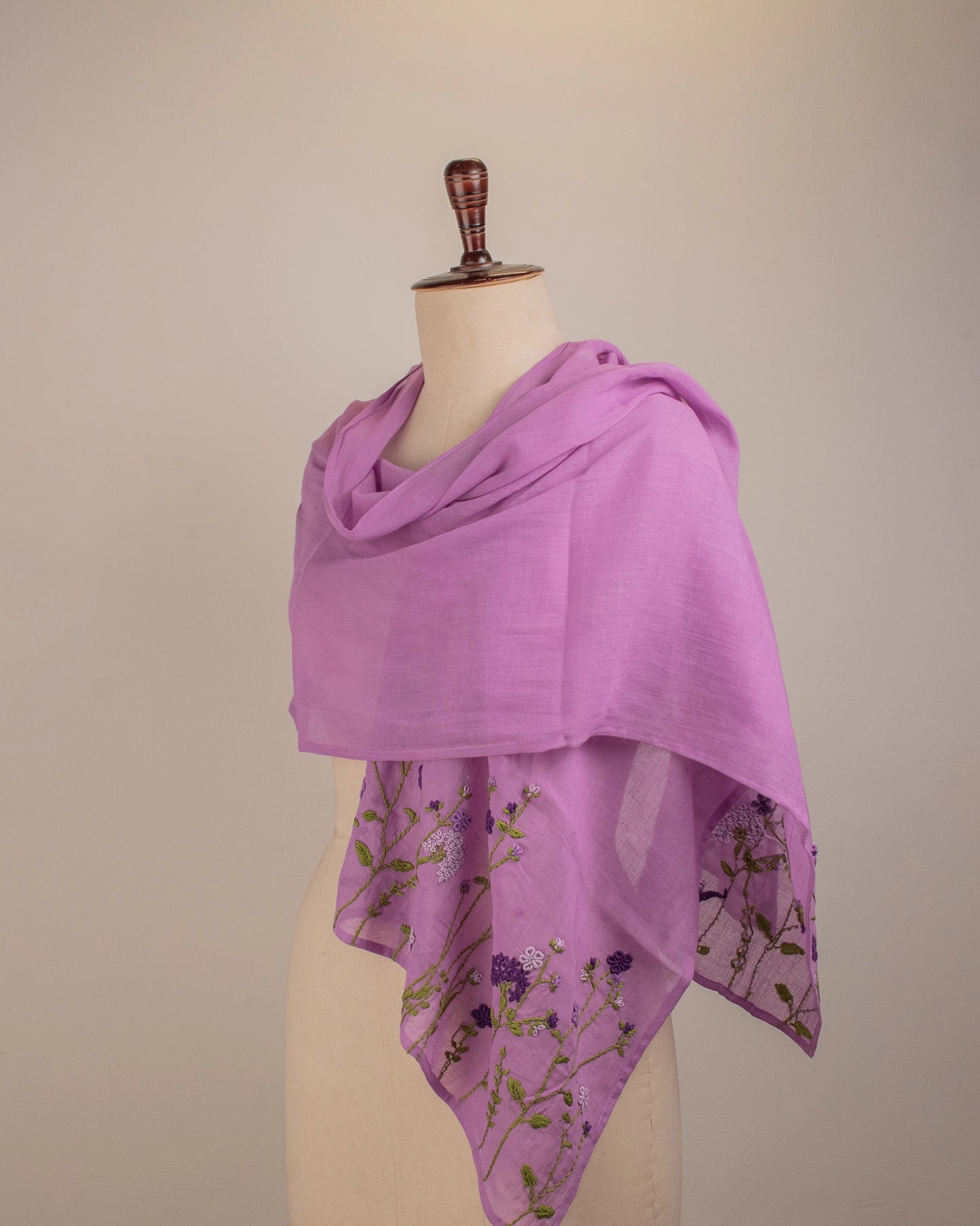 Lavender Shrubs Stole