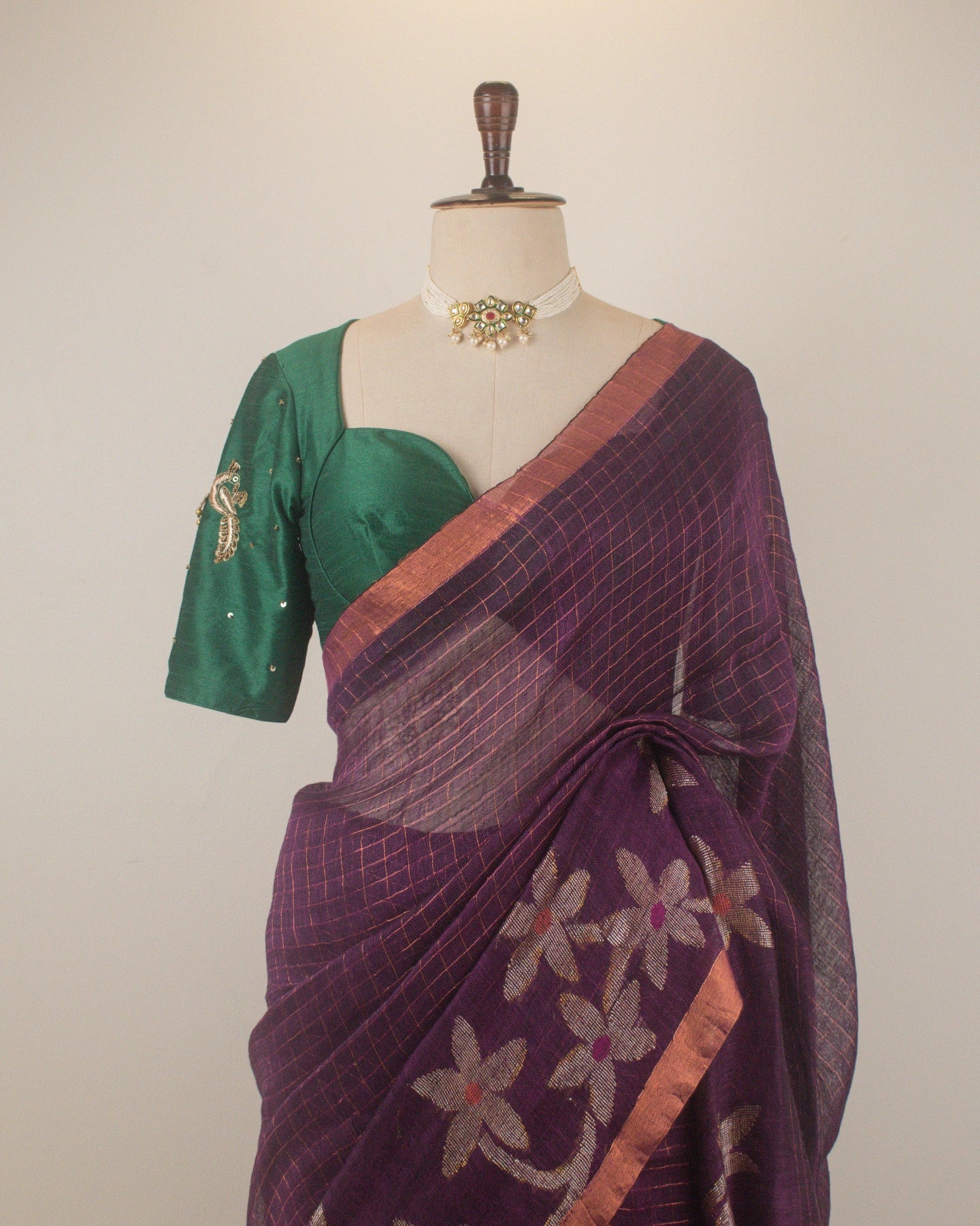 Madhavi Jamun Linen Saree