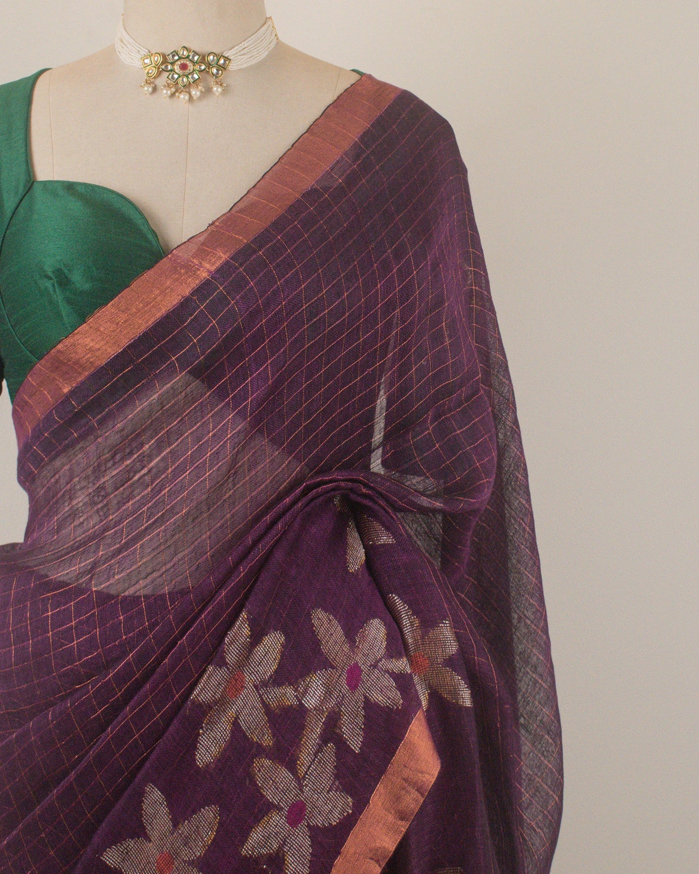 Madhavi Jamun Linen Saree