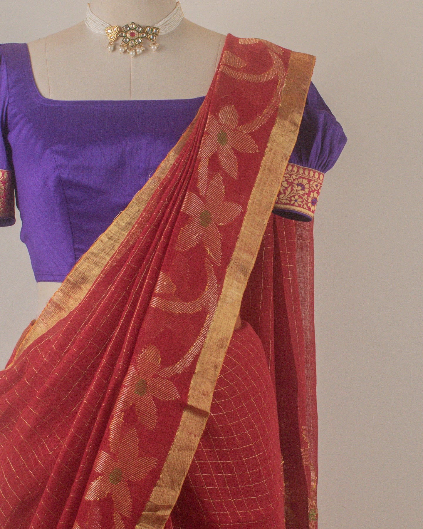 Madhavi Laal Linen Saree