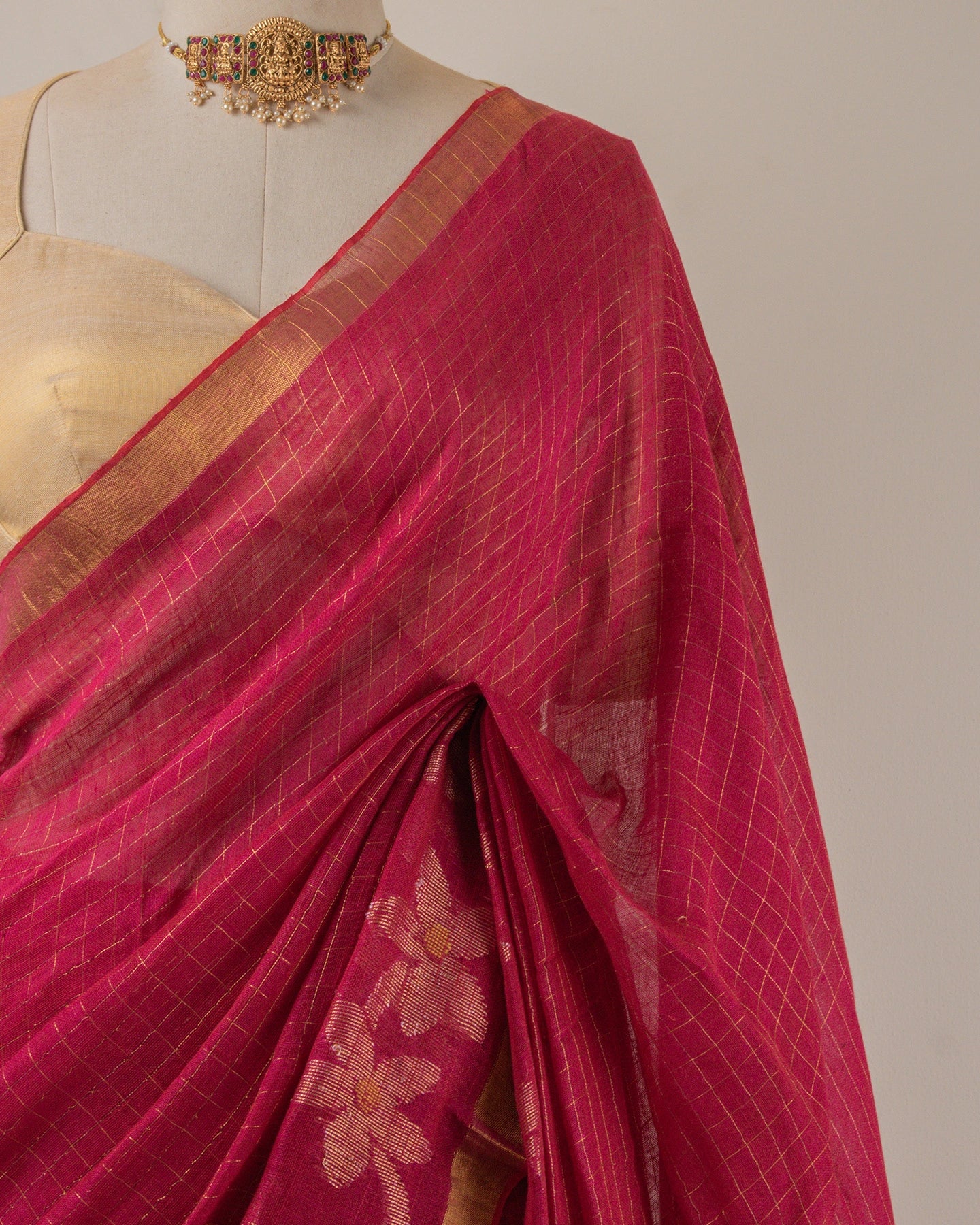 Madhavi Rani Linen Saree