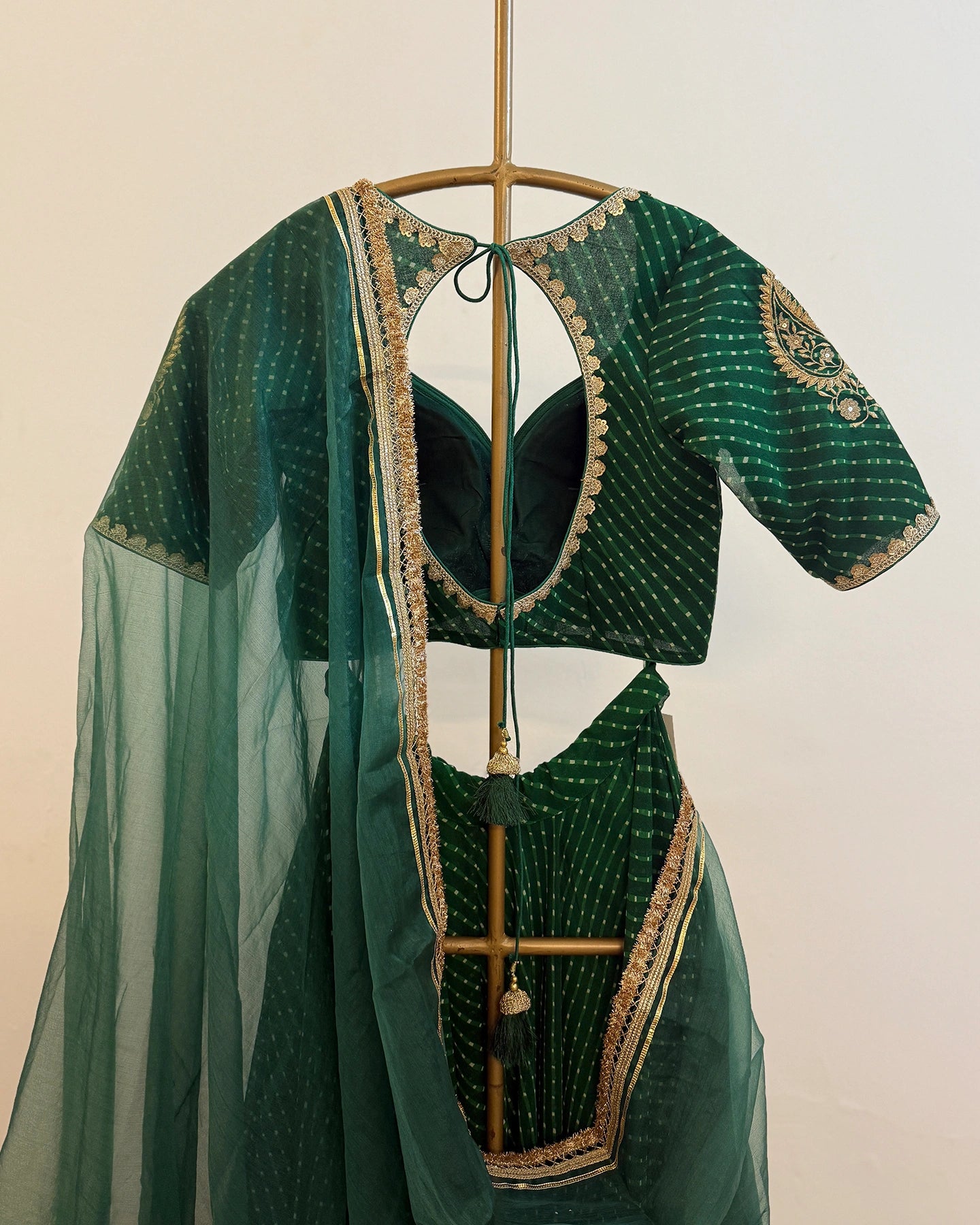 Priyanshi Hara Lehenga Set