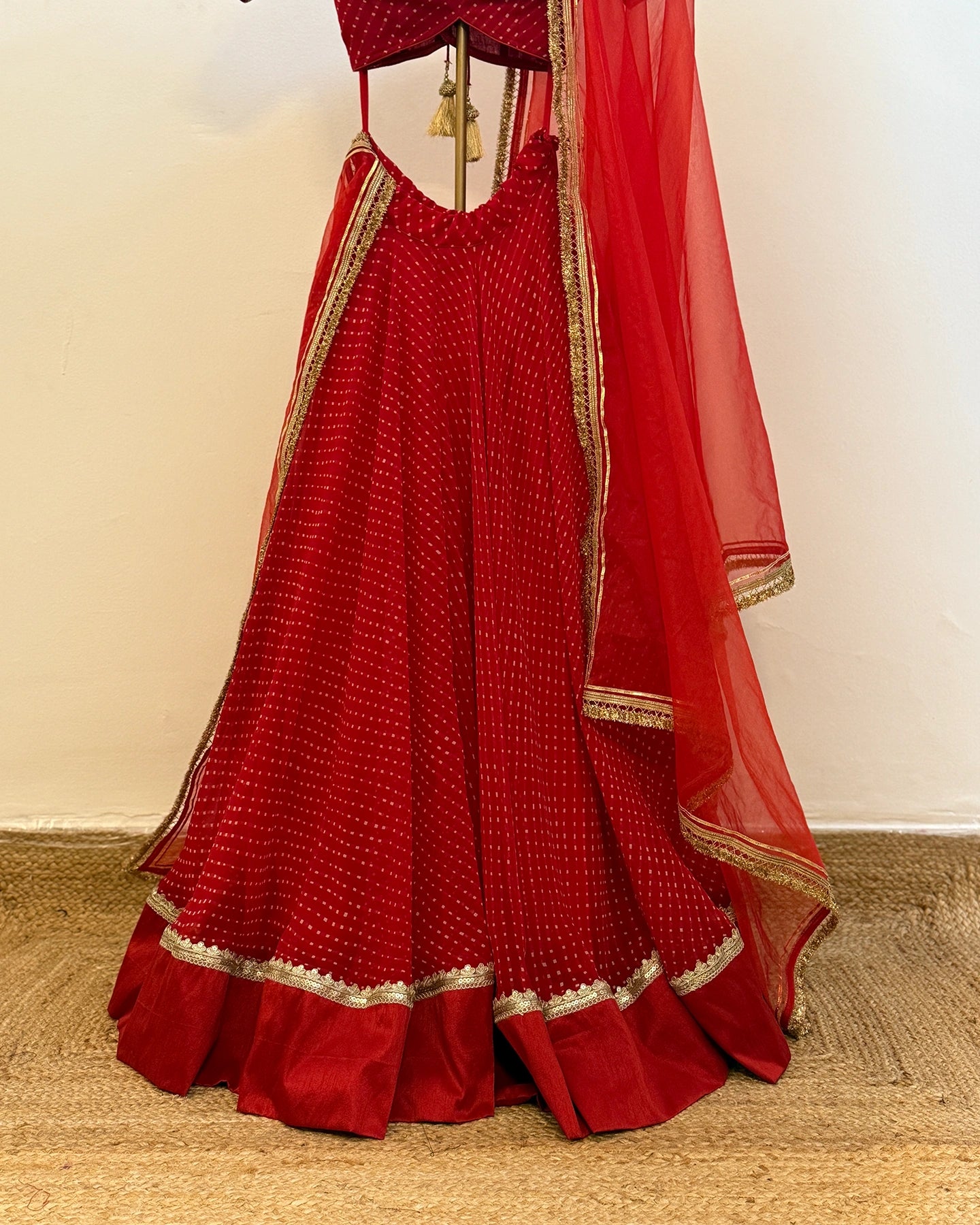 Priyanshi Laal Lehenga Set