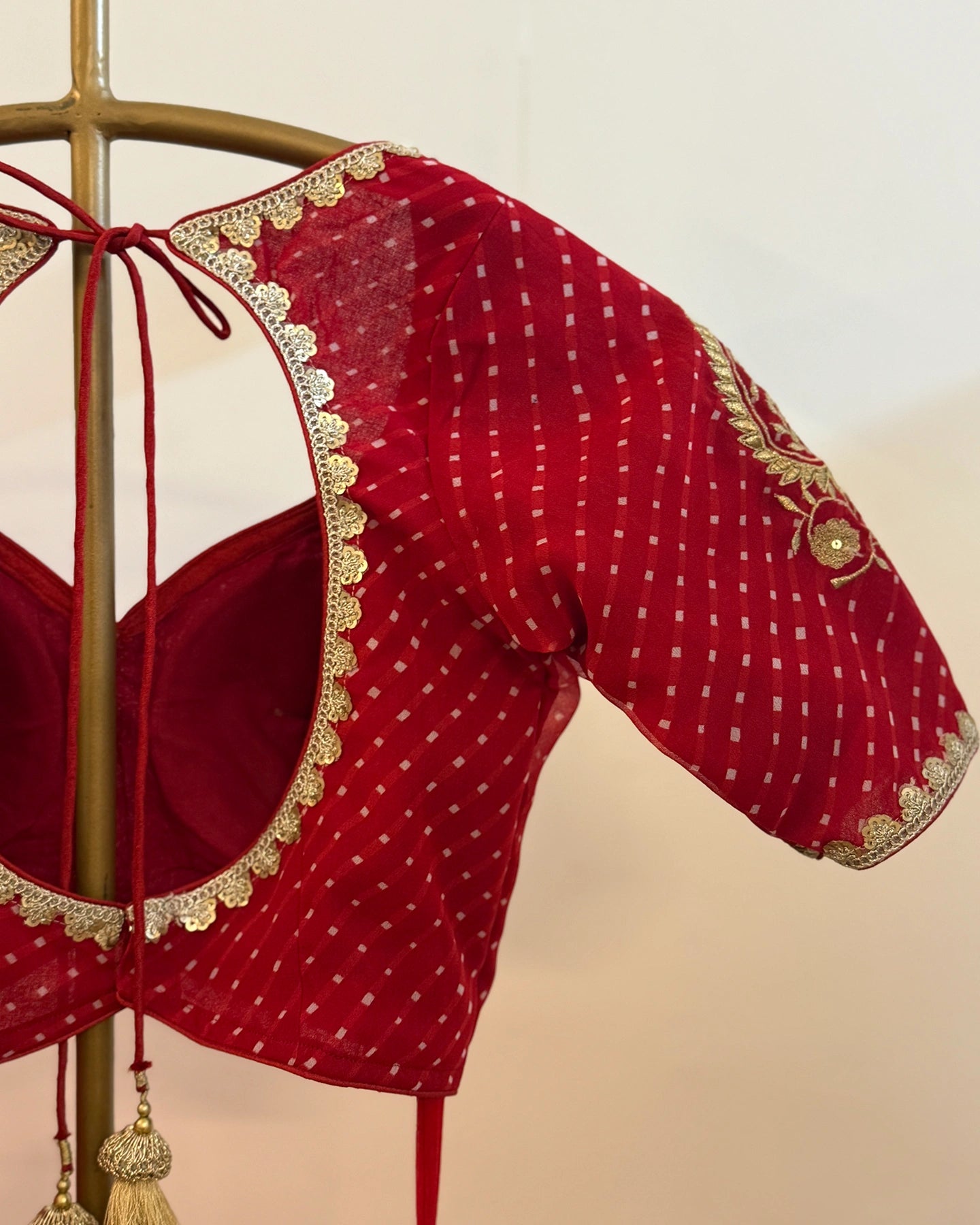 Priyanshi Laal Lehenga Set