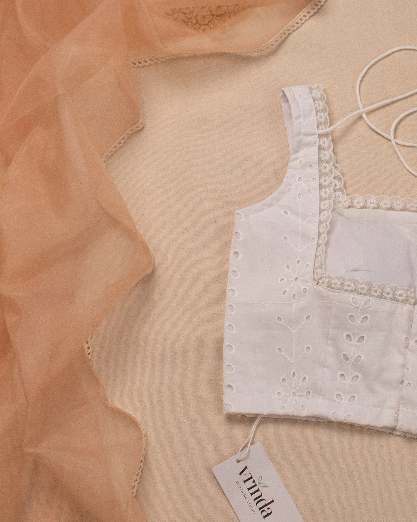Snow White Sleeveless Blouse