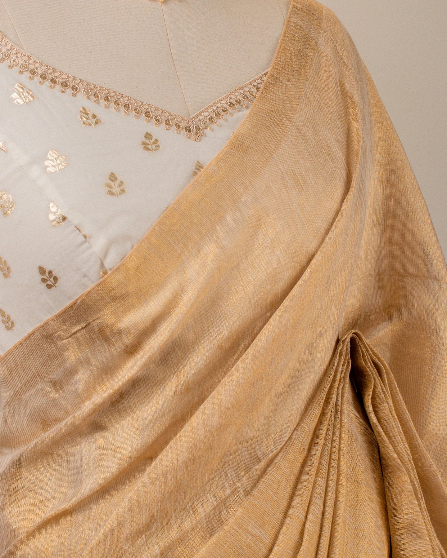 Swargini Gold Handwoven Saree