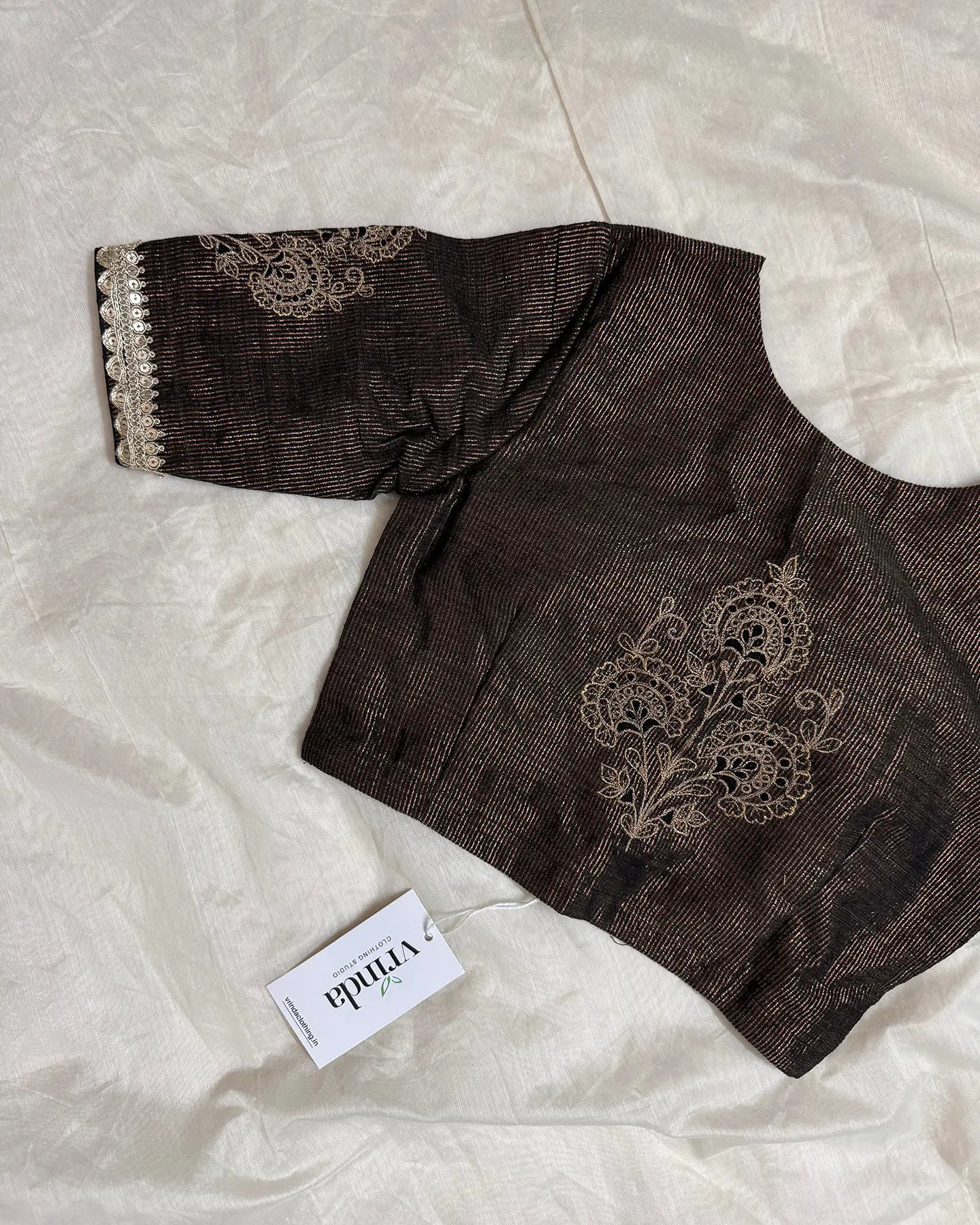 Tanvika blouse