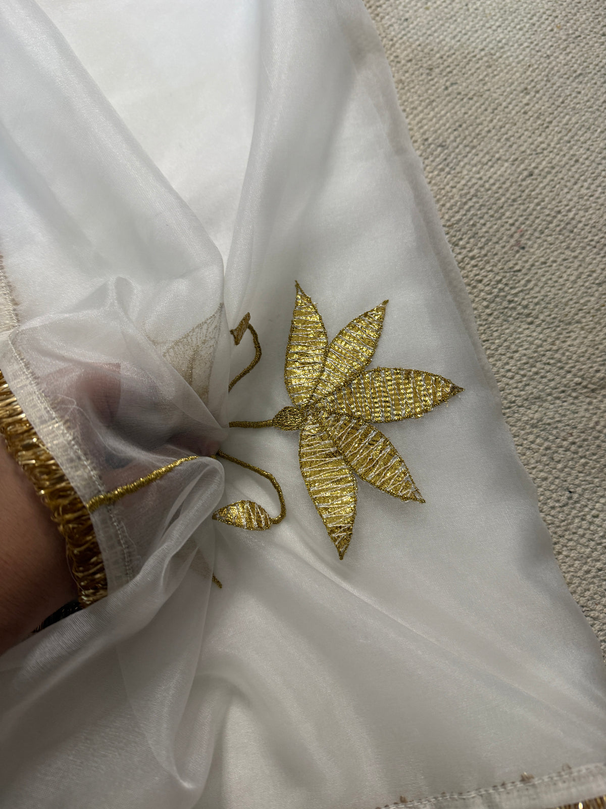 Sweta Padma Zari Saree