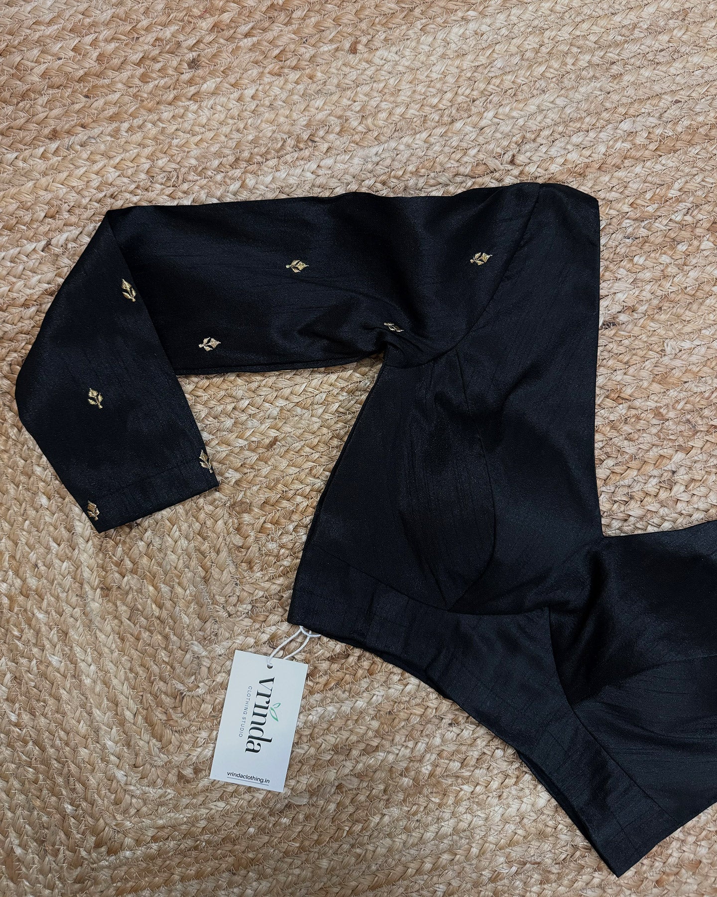 Zaari Black Blouse