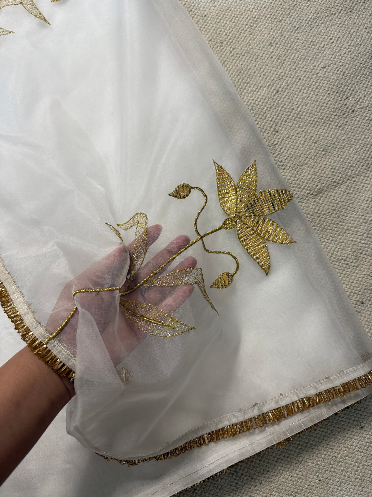 Sweta Padma Zari Saree