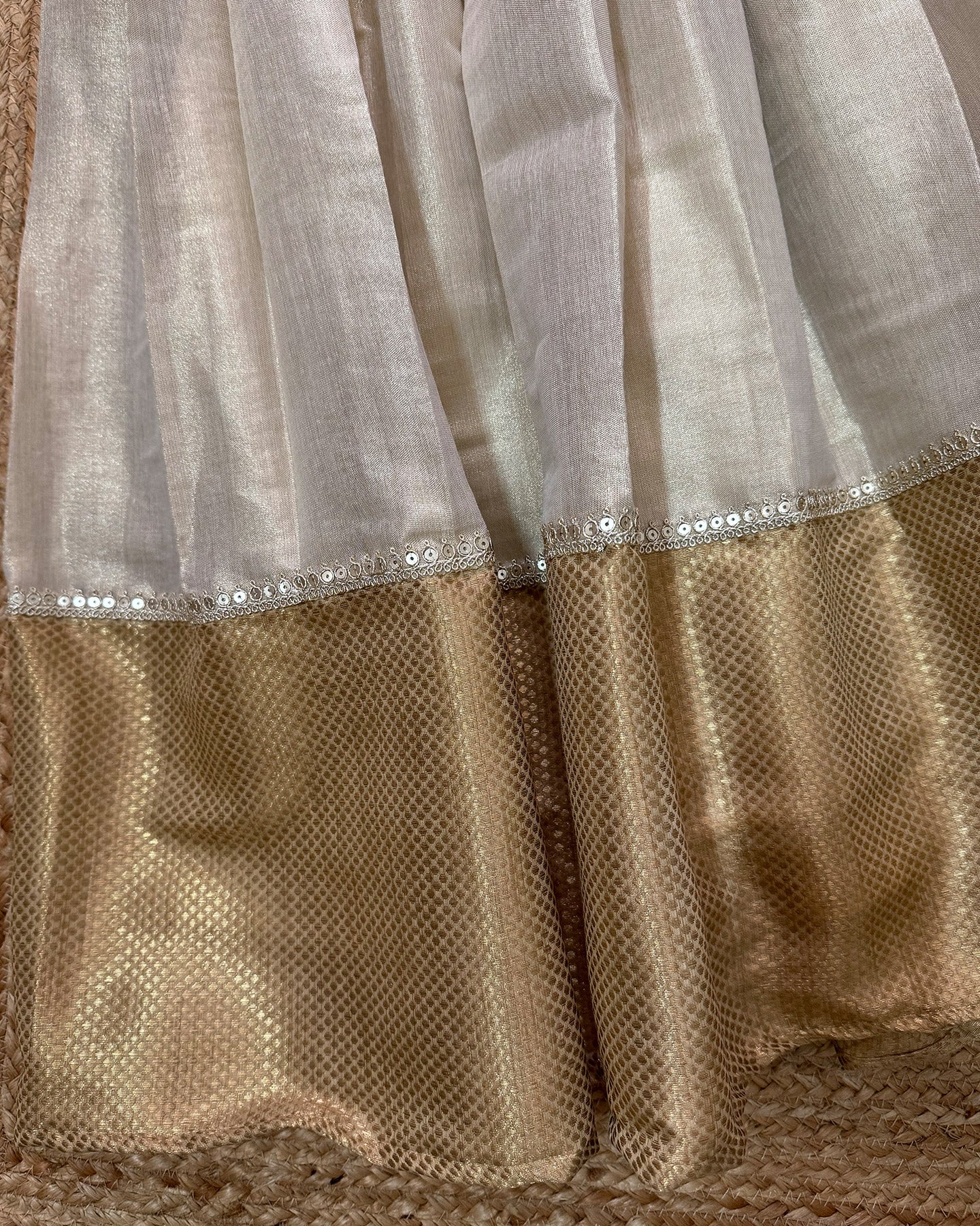 Madhura Skirt