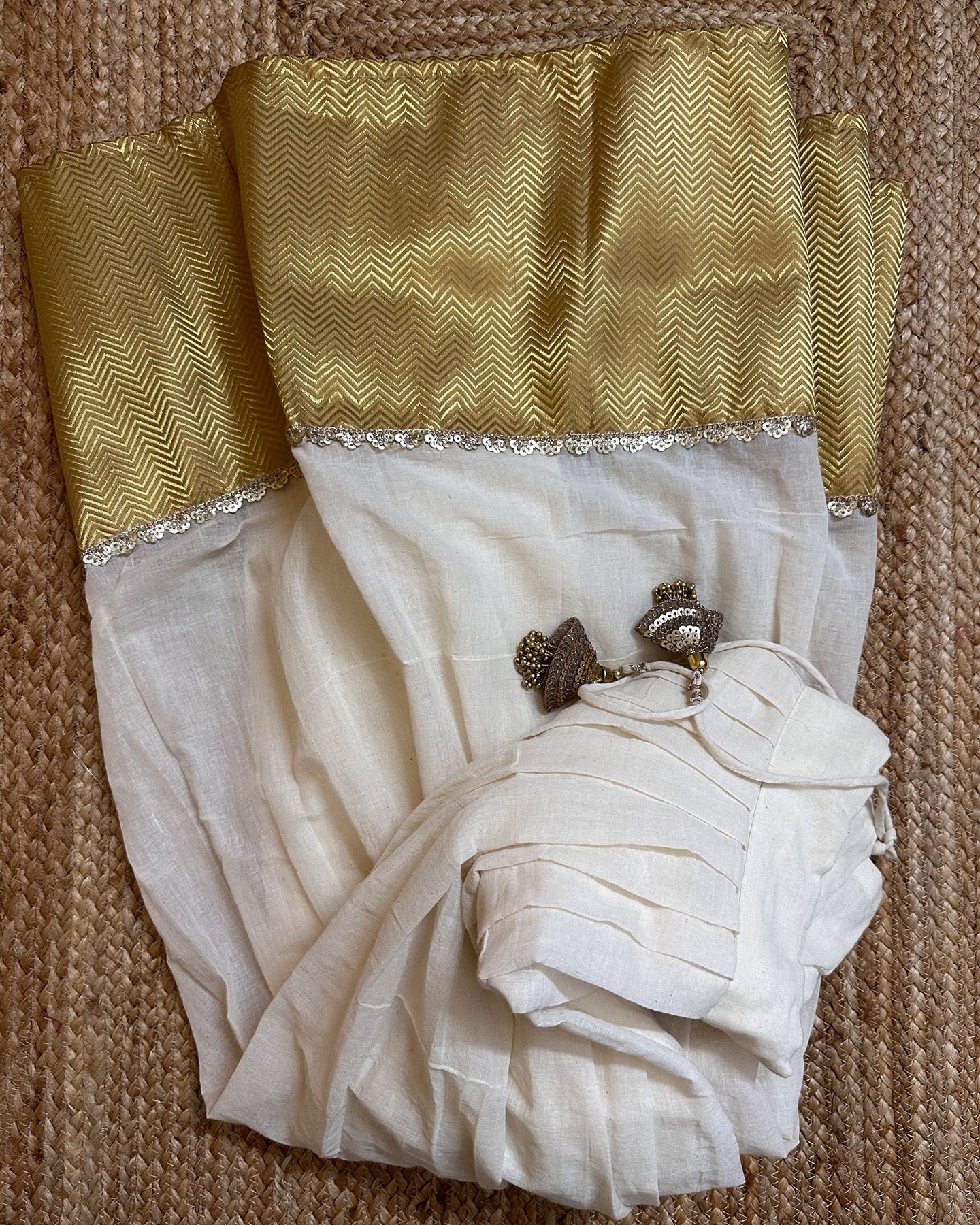 Devishi Lehenga Set