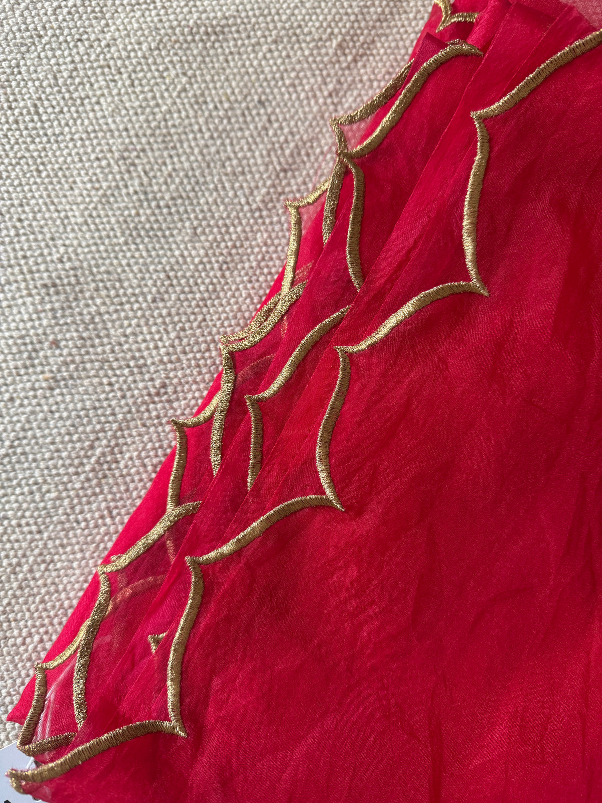 Minar Red Saree