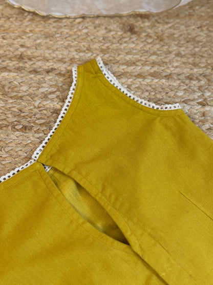 Country fields mustard Blouse