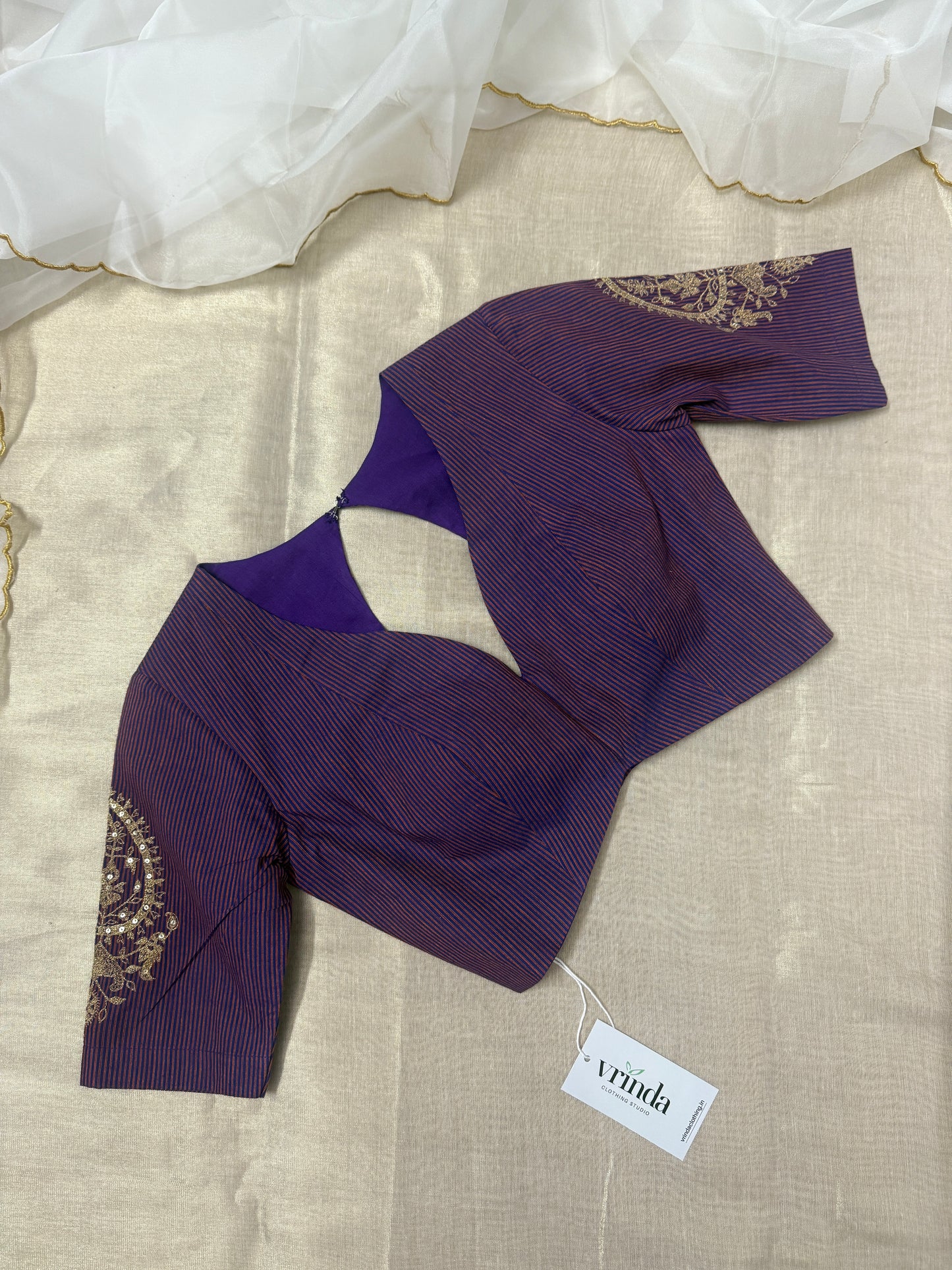 Dhurvi Blouse