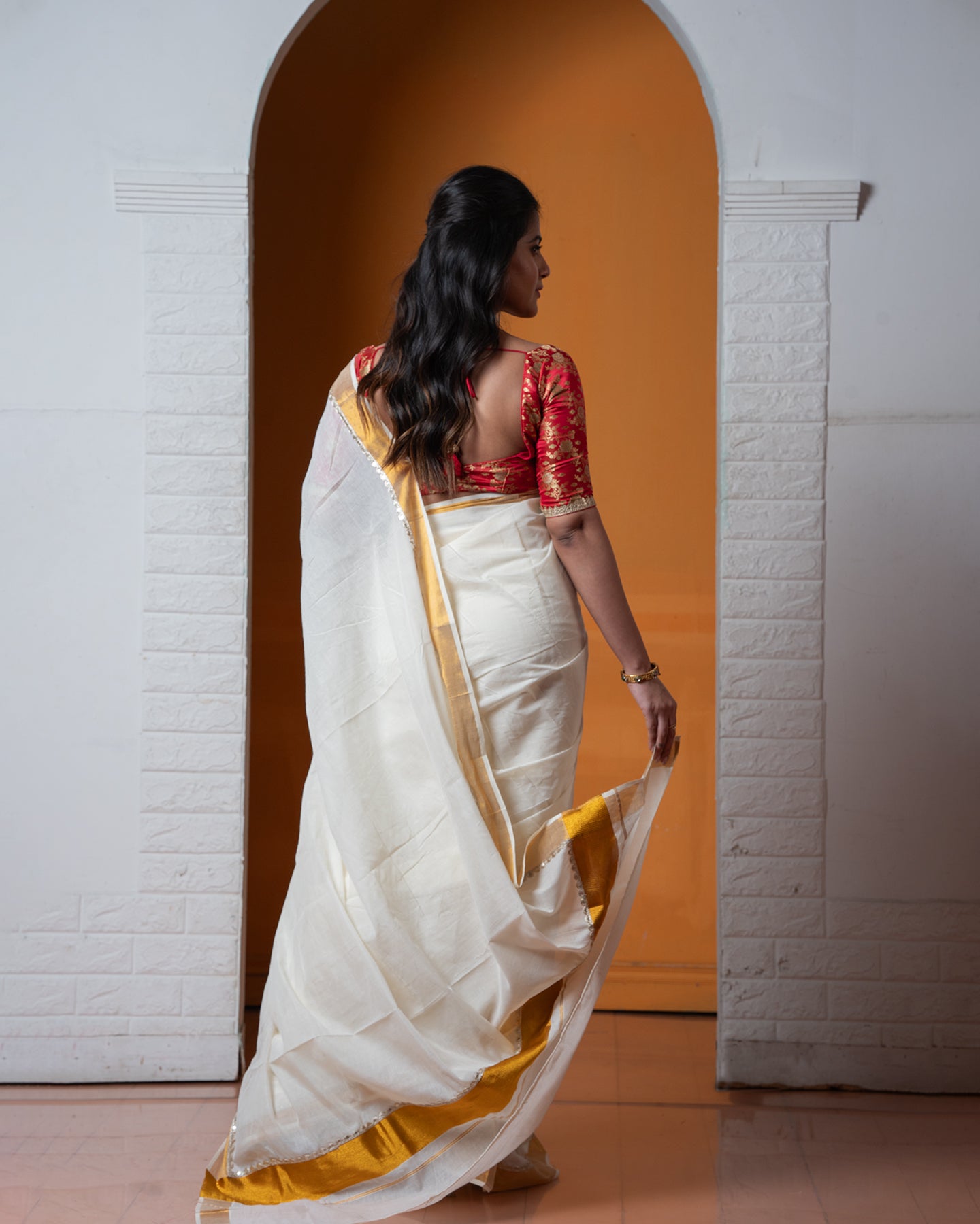 Taavi Predraped Saree