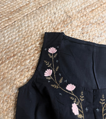 Wind Flower Black Blouse