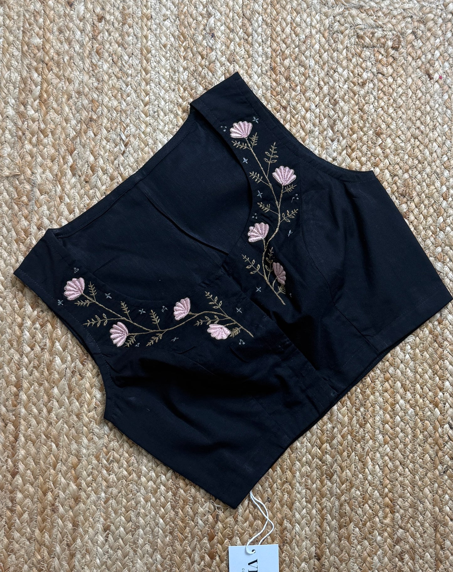 Wind Flower Black Blouse