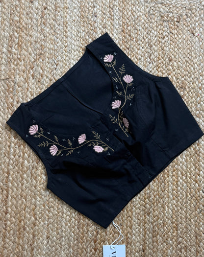 Wind Flower Black Blouse
