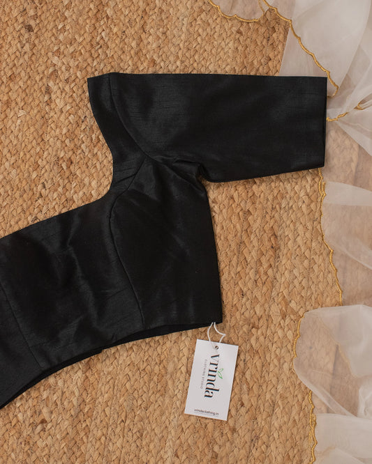 Black Curve Solid Blouse