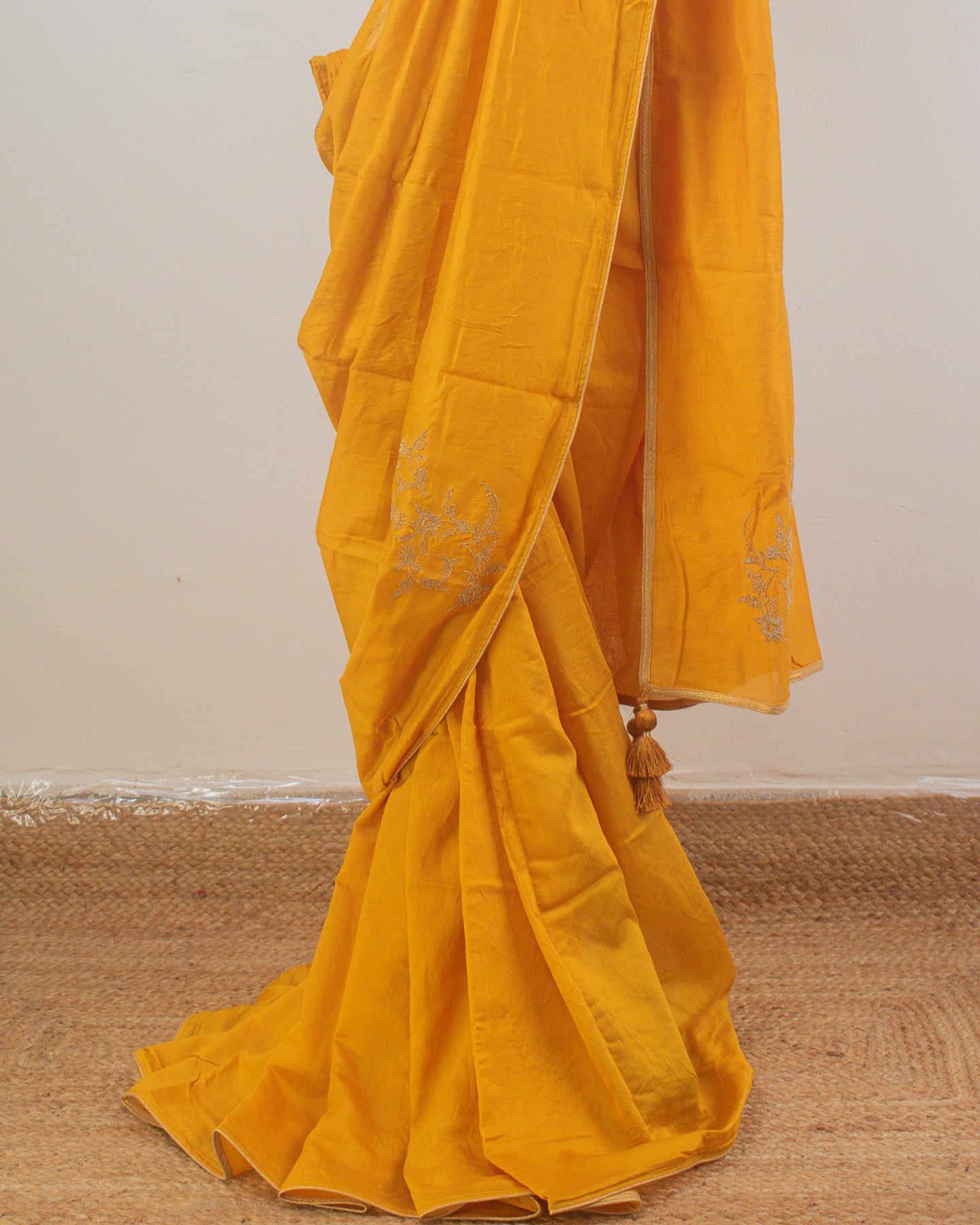 Bibriti Saree