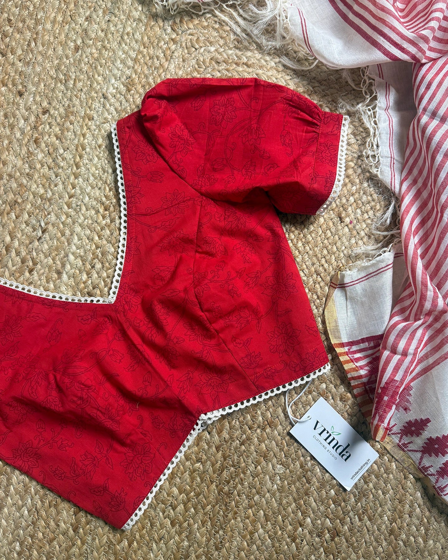 Hibiscus Puff Blouse