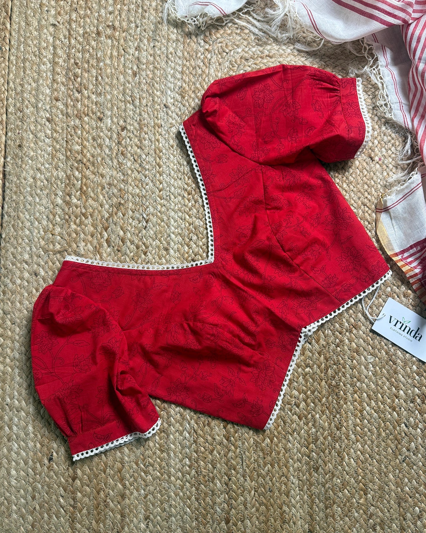 Hibiscus Puff Blouse