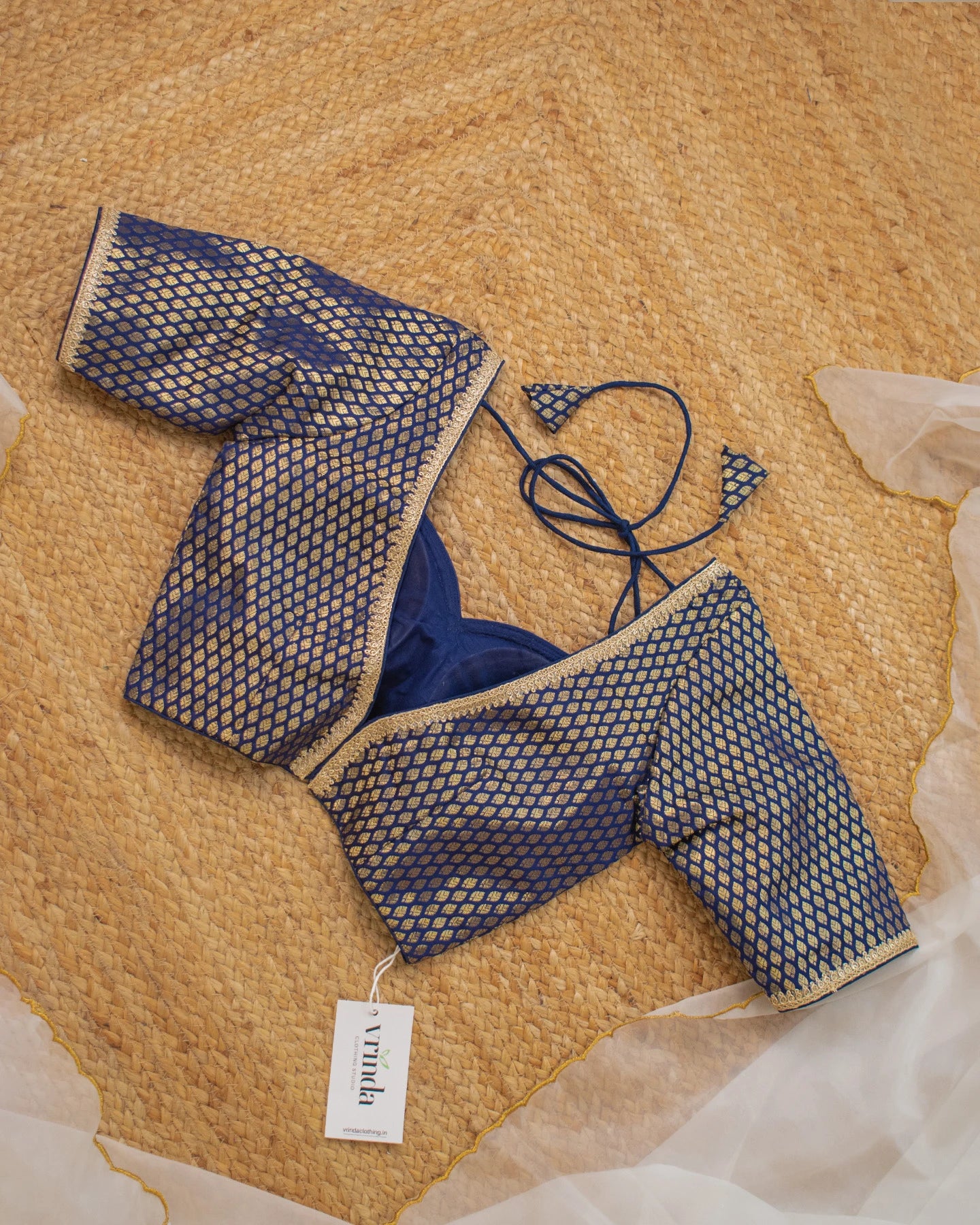 Hiranmayi Neela Blouse