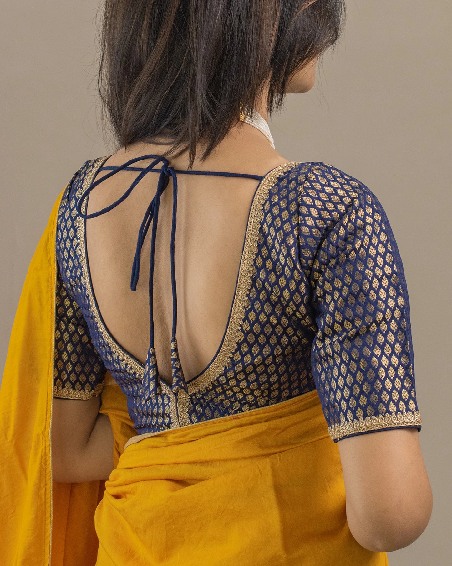 Hiranmayi Neela Blouse