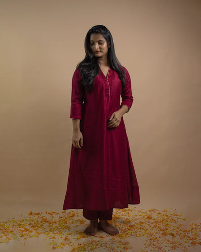 Iqra Ruby Kurta Set