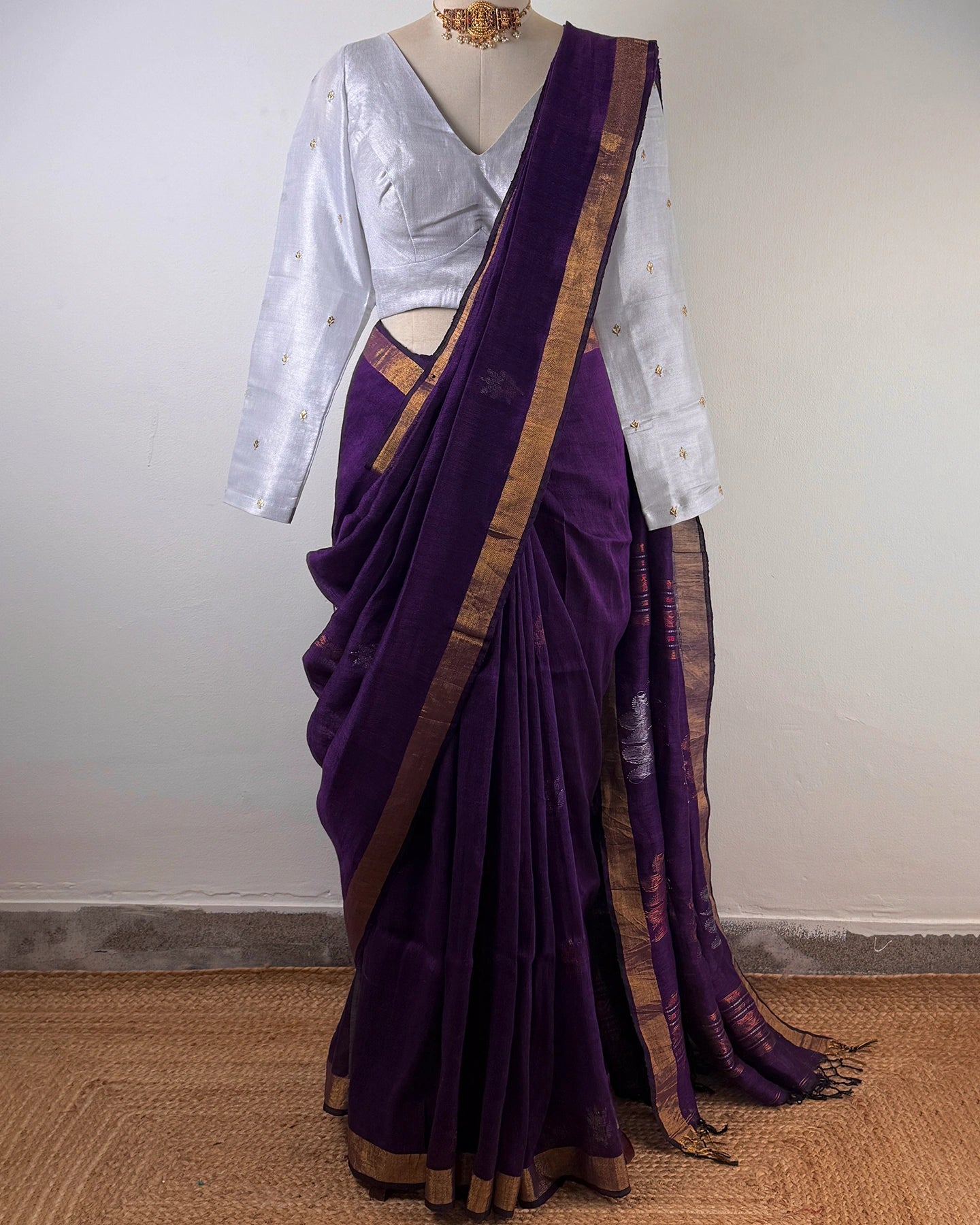 Kadambari Purple Handwoven Linen Saree