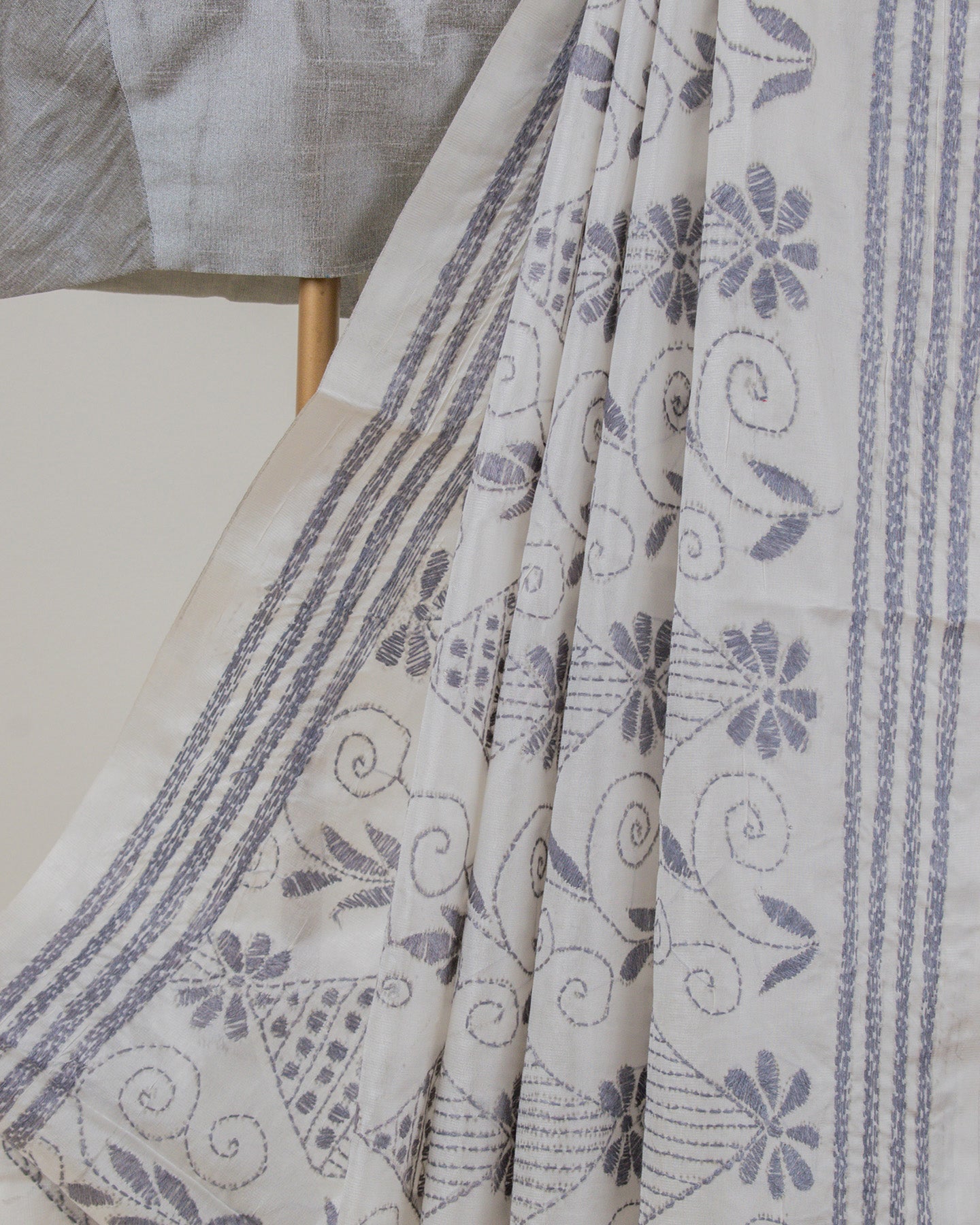 Kantha Floral Grey Saree