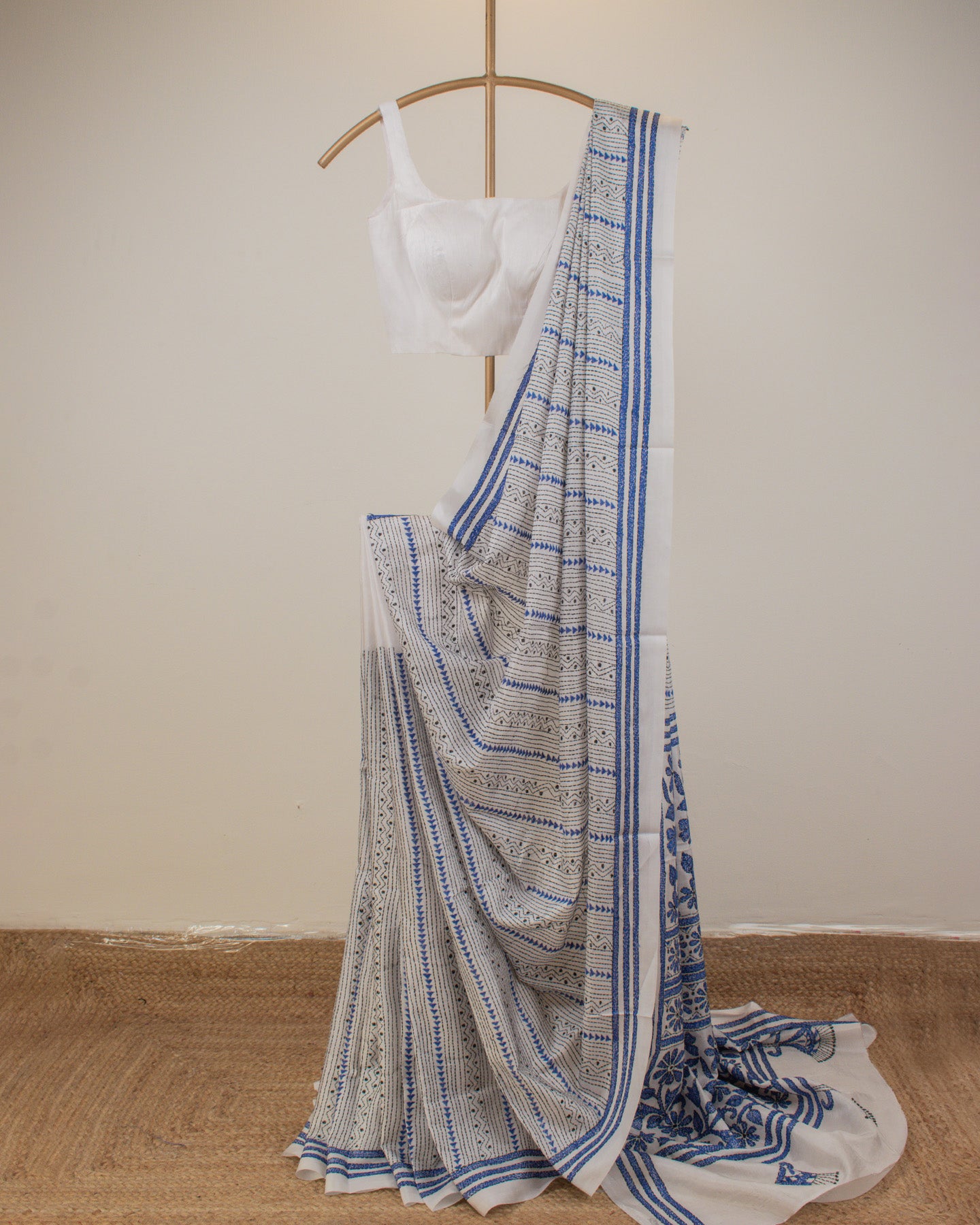Kantha Indigo White Saree