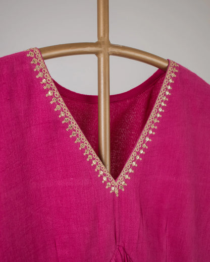 Komal Magenta Kurta