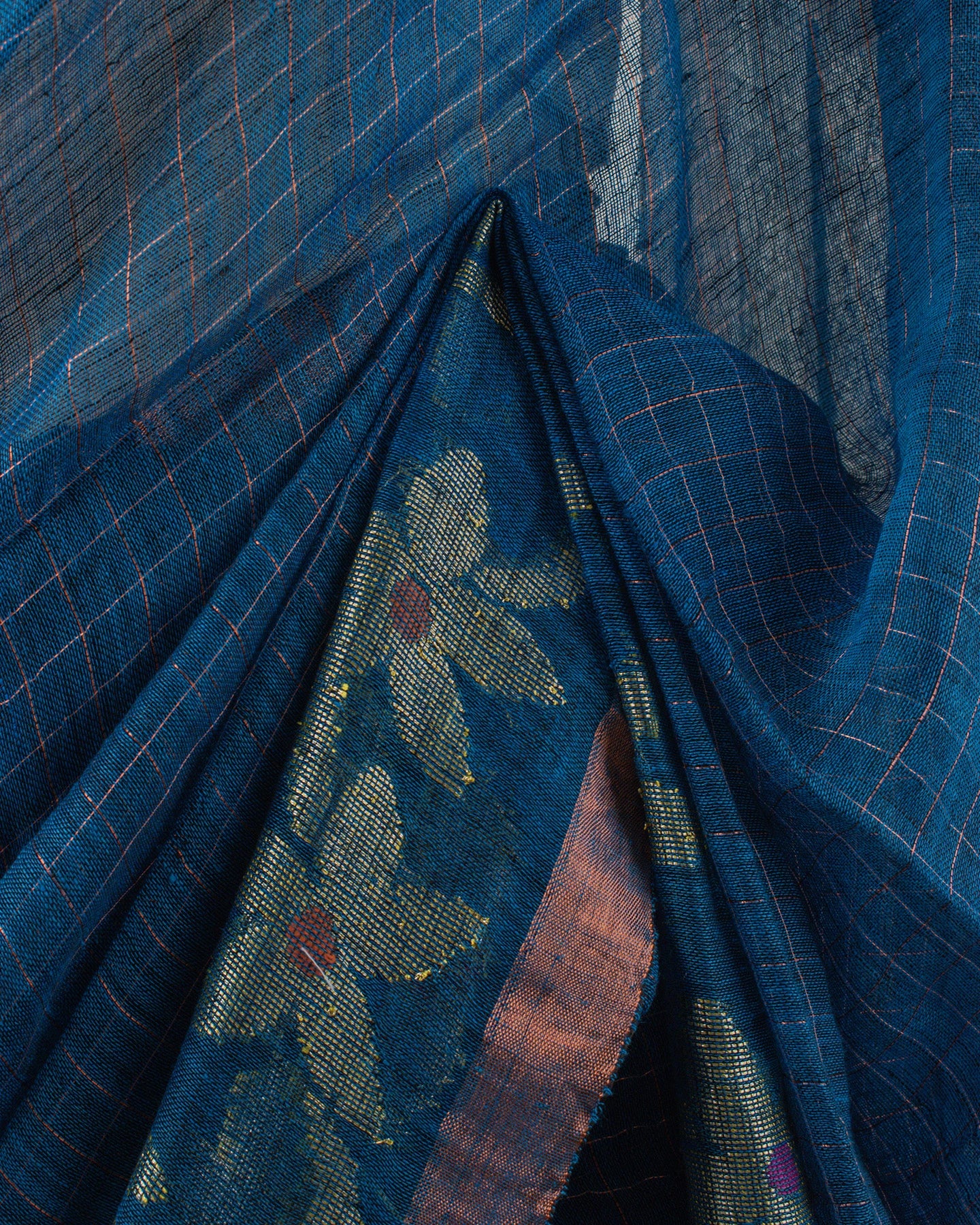 Madhavi Neel Linen Saree
