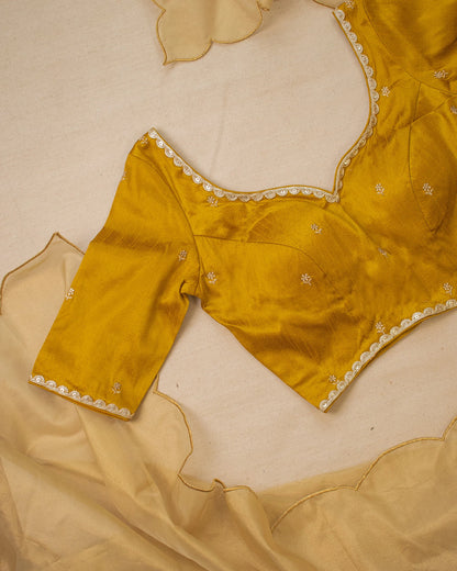 Moina Blouse